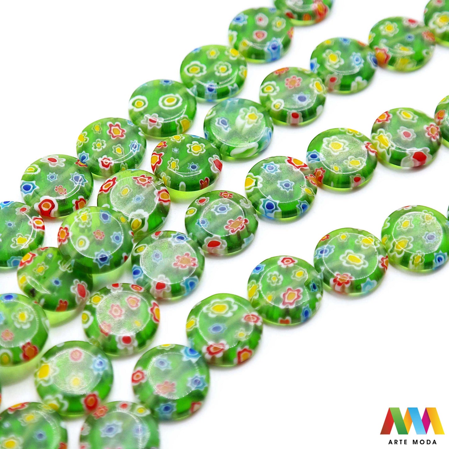 stakleni niz staklo perle stakleni niz zrna zrno staklena perla mille fiori millefiori tisuću cvijeća cvijeće murano 1000 Millefiori je tehnika izrade murano stakla prepoznatljiva po ukrasnim uzorcima cvijeća Izraz millefiori kombinacija je talijanskih riječi "mille" (tisuću) i "fiori" (cvijeće)