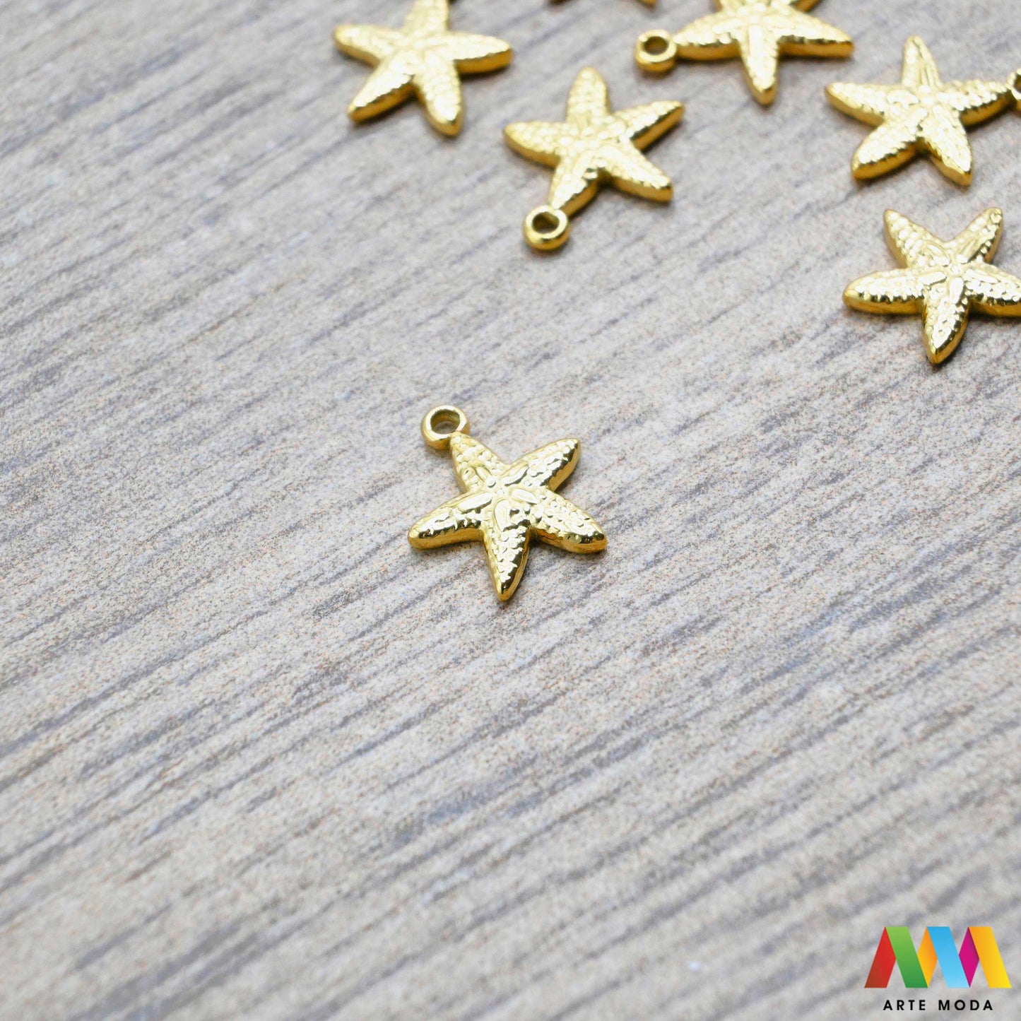 Morska zvijezda privjesak jedna rupa od repromaterijal ogrlica narukvica nanožnica privjesci jednom rupom nehrđajućeg čelika za nakit nehrđajući čelik nakit pribor DIY ogrlice narukvice čelični inox elementi ručni rad 316L za graviranje imena Otkrijte našu kolekciju visokokvalitetnih privjesaka od nehrđajućeg čelika savršenih za izradu unikatnih ogrlica narukvica i drugih komada nakita Jednostavnog dizajna s jednom rupom ovi privjesci su idealni za graviranje i personalizaciju