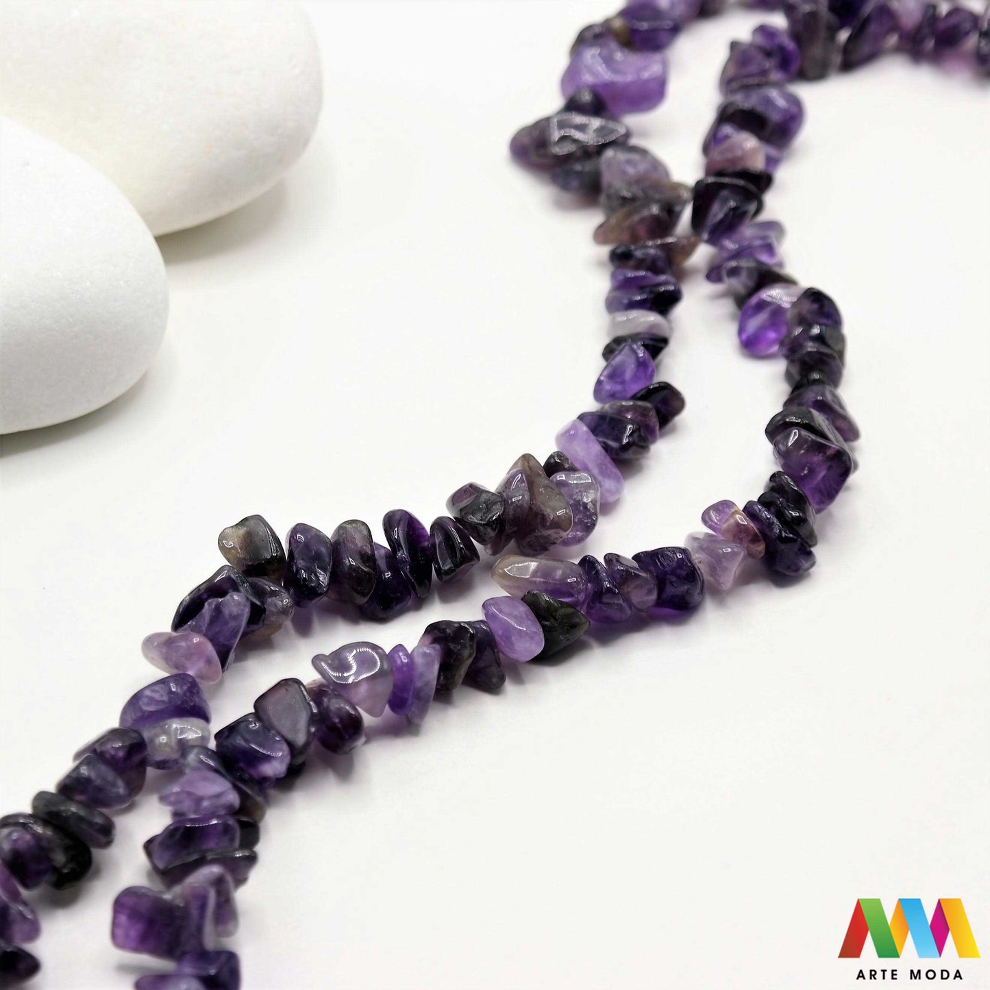 poludragi kamen čips kamenčići nakit diy ručni rad prirodni mineral kristal Ametist Mali komadići prirodnog kamena različitih boja i tekstura idealni za izradu nakita dekoracija i umjetničkih projekata U našoj ponudi pronaći ćete široki izbor čipsa od popularnih poludragih kamenja poput ahata tirkiza ametista i mnogih drugih