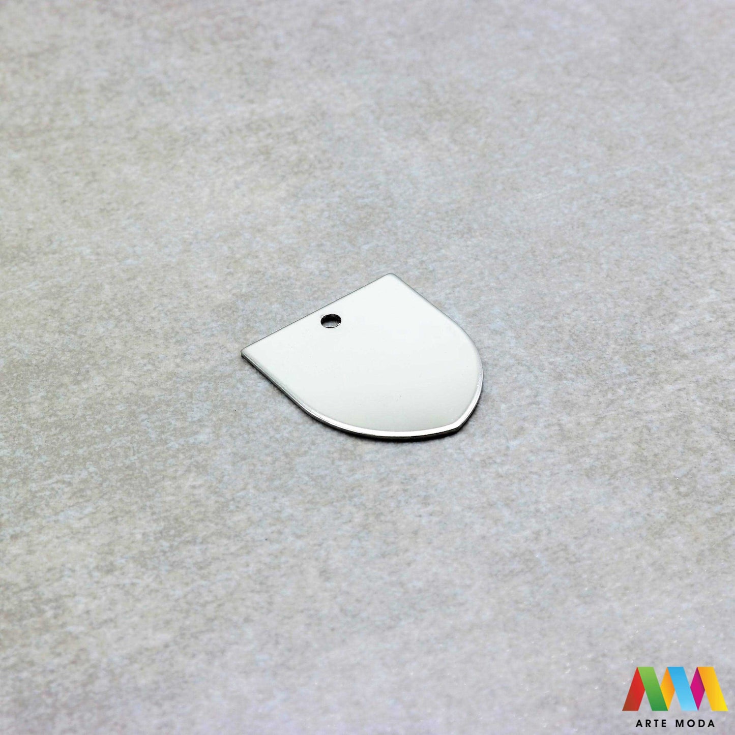 privjesak čelik čelični ogrlica narukvica nehrđajući nanožnica gravura za gravuru privjesci pločice kirurški graviranje personalizacija dog tag vojne pločice nakit prazna metalni trajni unikatne personalizirane komade nakita našim kvalitetnim pločicama nehrđajućeg čelika Ne hrđaju ne tamne trajnost uspomena izdržljivi savršeni za lasersko graviranje imena datuma poruka logotipa čineći ih idealnim za izradu osobnih poklona jedinstvenog nakita Odaberite oblik utisnite svoj dizajn arte moda repromaterijal