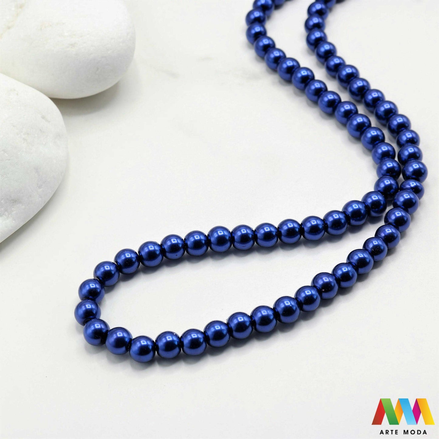 stakleni biseri niz staklo biser perle biserne zrna zrno perla staklene imitacija bisera sedefaste vjenčani nakit klasični DIY ogrlice bijeli u boji bisernim sjajem izrada nakita umjetni Za klasičnu eleganciju birajte staklene bisere imitacija bisera ima visok sedefasti sjaj i savršeno je glatka Idealni su za izradu vjenčanog nakita bezvremenskih ogrlica i narukvica raznim veličinama i bojama ovi biseri unose dašak luksuza u svaki uradi sam projekt Počnite nizati svoju eleganciju arte moda repromaterijal