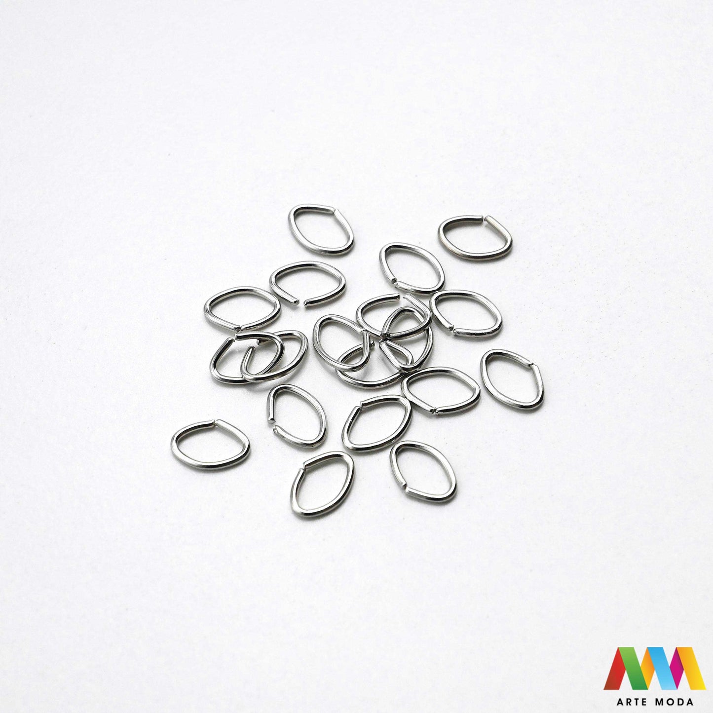 alkice spojnice karike jump rings spojni prstenovi metalni kolutovi DIY pribor repromaterijal srebrne zlatne izrada nakita spajanje perli metalne za nakit otvorene zatvorene izradu materijal prsten elementi narukvice ogrlice Osigurajte čvrstinu nakitu Metalne alkice su neizostavne spojnice spajanje kopči privjesaka lanaca Birajte između prstenova u raznim veličinama bojama bronca složenost vašeg uradi sam projekta kvalitetne alkice pružit profesionalan siguran završetak kreaciji arte moda repromaterijal