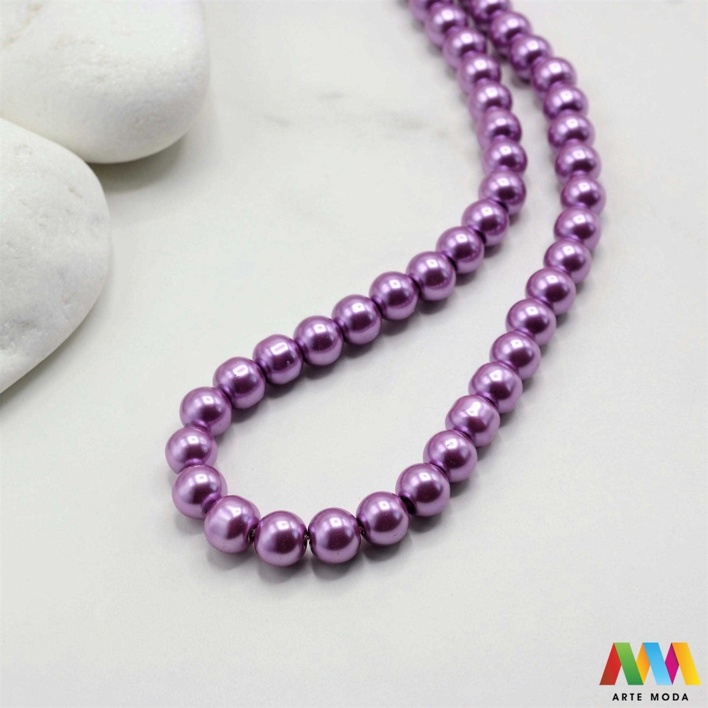 stakleni biseri niz staklo biser perle biserne zrna zrno perla staklene imitacija bisera sedefaste vjenčani nakit klasični DIY ogrlice bijeli u boji bisernim sjajem izrada nakita umjetni Za klasičnu eleganciju birajte staklene bisere imitacija bisera ima visok sedefasti sjaj i savršeno je glatka Idealni su za izradu vjenčanog nakita bezvremenskih ogrlica i narukvica raznim veličinama i bojama ovi biseri unose dašak luksuza u svaki uradi sam projekt Počnite nizati svoju eleganciju arte moda repromaterijal