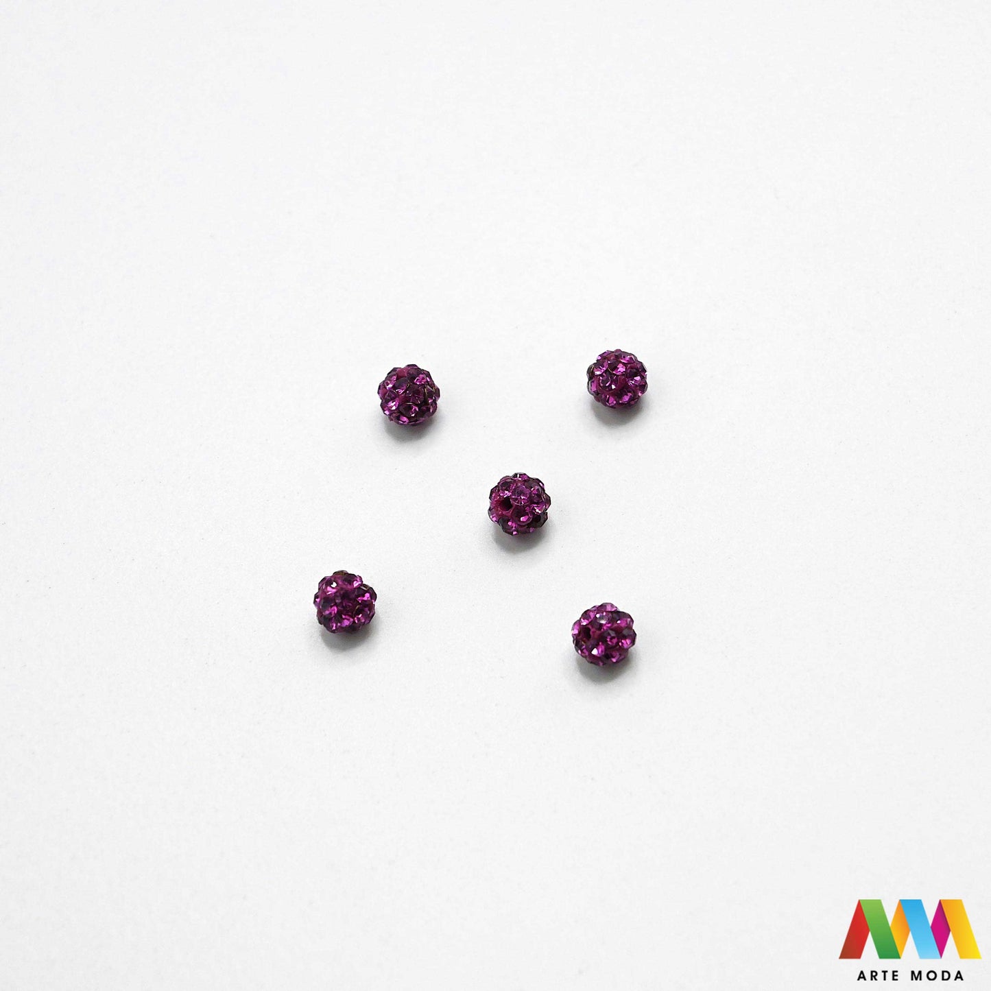 shamballa disco kugle kristalne perle sjajne kuglice cirkoni glamur nakit izrada narukvica DIY svjetlucavo šarene pave s kristalima za svjetlucave narukvice materijal ogrlice Dodajte dozu glamura svojim kreacijama su prekrivene stotinama sitnih kristala koji pružaju efekt Ove svjetlucave perle su idealne za izradu popularnih elegantnih naušnica i upečatljivih ogrlica Dostupne u širokoj paleti boja naše kristalne kuglice osigurat će da vaš uradi sam nakit bude u centru pažnje arte moda repromaterijal