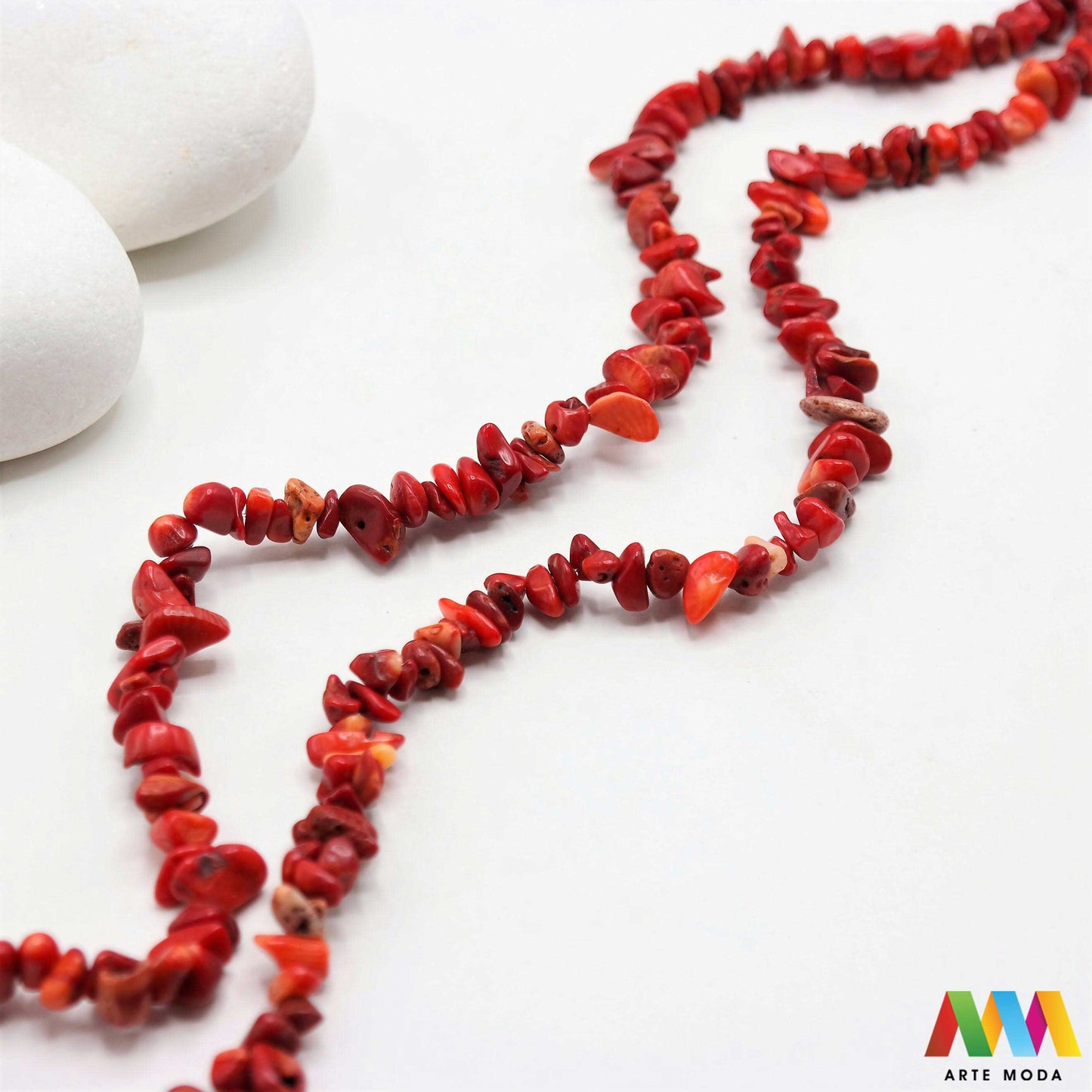 poludragi kamen čips kamenčići nakit diy ručni rad prirodni mineral kristal Koralj Mali komadići prirodnog kamena različitih boja i tekstura idealni za izradu nakita dekoracija i umjetničkih projekata U našoj ponudi pronaći ćete široki izbor čipsa od popularnih poludragih kamenja poput ahata tirkiza ametista i mnogih drugih