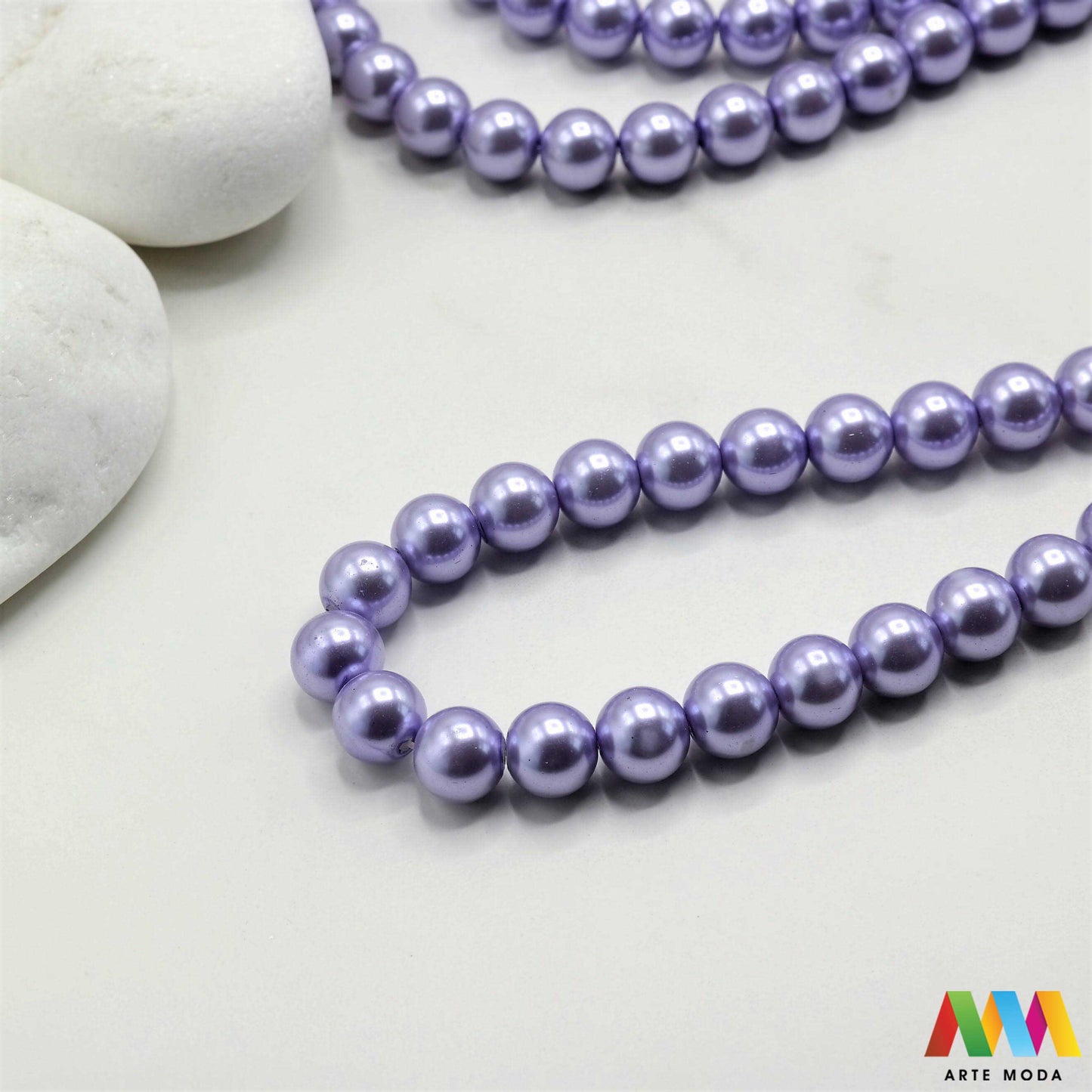 stakleni biseri niz staklo biser perle biserne zrna zrno perla staklene imitacija bisera sedefaste vjenčani nakit klasični DIY ogrlice bijeli u boji bisernim sjajem izrada nakita umjetni Za klasičnu eleganciju birajte staklene bisere imitacija bisera ima visok sedefasti sjaj i savršeno je glatka Idealni su za izradu vjenčanog nakita bezvremenskih ogrlica i narukvica raznim veličinama i bojama ovi biseri unose dašak luksuza u svaki uradi sam projekt Počnite nizati svoju eleganciju arte moda repromaterijal