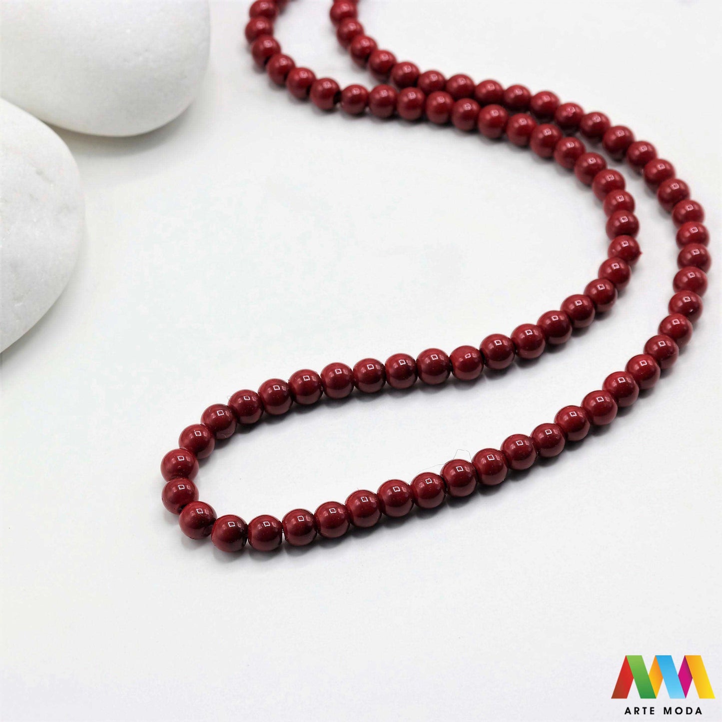 stakleni biseri niz staklo biser perle biserne zrna zrno perla staklene imitacija bisera sedefaste vjenčani nakit klasični DIY ogrlice bijeli u boji bisernim sjajem izrada nakita umjetni Za klasičnu eleganciju birajte staklene bisere imitacija bisera ima visok sedefasti sjaj i savršeno je glatka Idealni su za izradu vjenčanog nakita bezvremenskih ogrlica i narukvica raznim veličinama i bojama ovi biseri unose dašak luksuza u svaki uradi sam projekt Počnite nizati svoju eleganciju arte moda repromaterijal