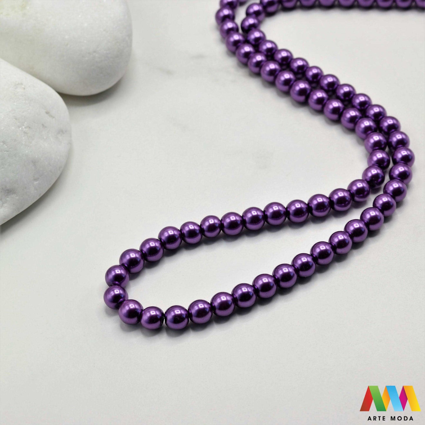 stakleni biseri niz staklo biser perle biserne zrna zrno perla staklene imitacija bisera sedefaste vjenčani nakit klasični DIY ogrlice bijeli u boji bisernim sjajem izrada nakita umjetni Za klasičnu eleganciju birajte staklene bisere imitacija bisera ima visok sedefasti sjaj i savršeno je glatka Idealni su za izradu vjenčanog nakita bezvremenskih ogrlica i narukvica raznim veličinama i bojama ovi biseri unose dašak luksuza u svaki uradi sam projekt Počnite nizati svoju eleganciju arte moda repromaterijal