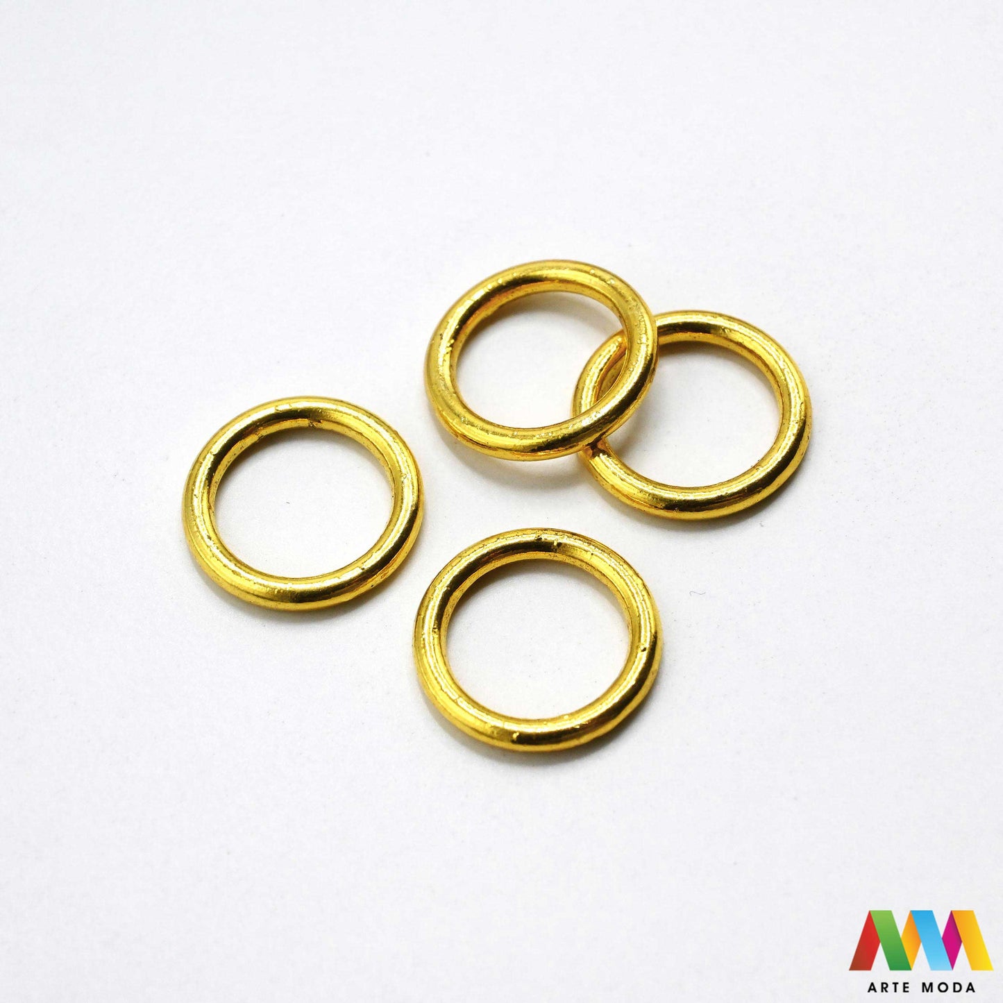 alkice spojnice karike jump rings spojni prstenovi metalni kolutovi DIY pribor repromaterijal srebrne zlatne izrada nakita spajanje perli metalne za nakit otvorene zatvorene izradu materijal prsten elementi narukvice ogrlice Osigurajte čvrstinu nakitu Metalne alkice su neizostavne spojnice spajanje kopči privjesaka lanaca Birajte između prstenova u raznim veličinama bojama bronca složenost vašeg uradi sam projekta kvalitetne alkice pružit profesionalan siguran završetak kreaciji arte moda repromaterijal