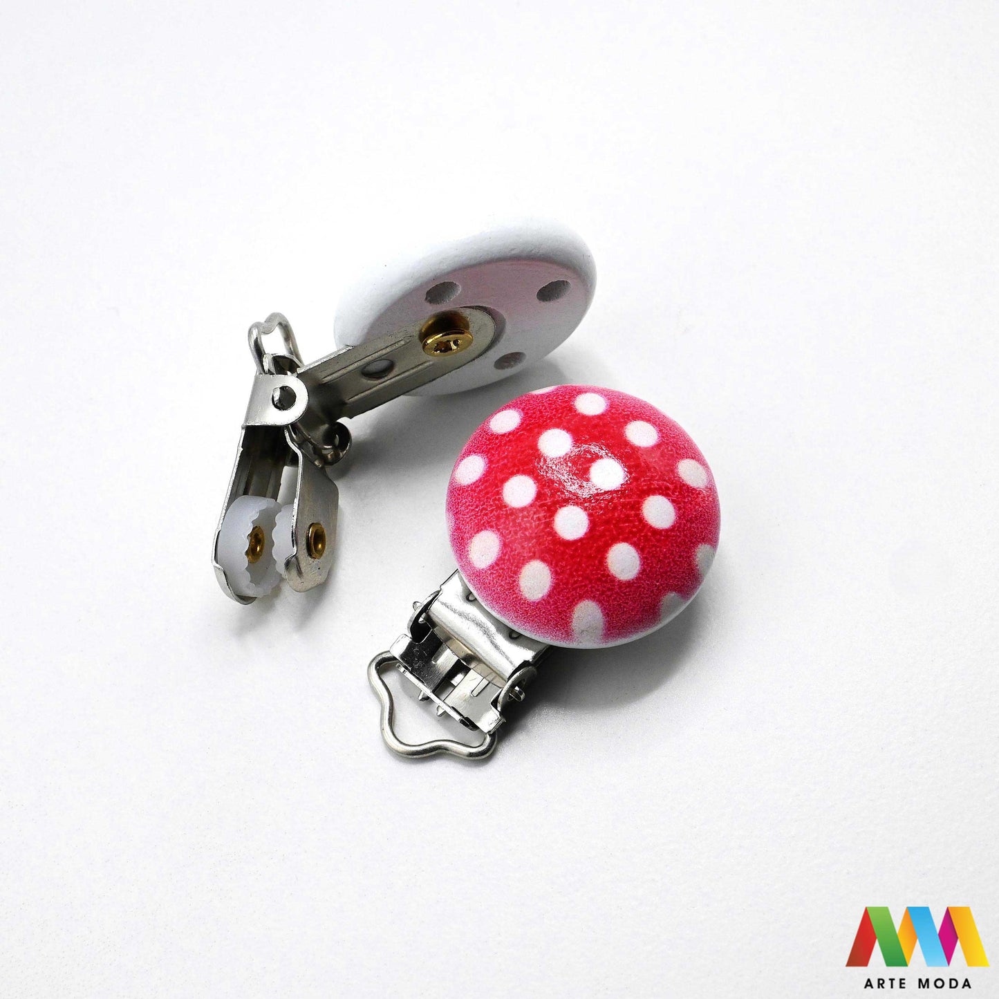 metalne kopče drvene za dude pribor bebe djeca personalizirane repromaterijal duda beba drveni element Točkice Savršen izbor za izradu sigurnih i jedinstvenih duda za vaše najmlađe Kombinacija izdržljivog metala i toplog drveta daje ovim kopčama elegantan izgled i čini ih idealnim za personalizaciju Naše kopče su sigurne za djecu bez oštrih rubova i izrađene od kvalitetnih materijala