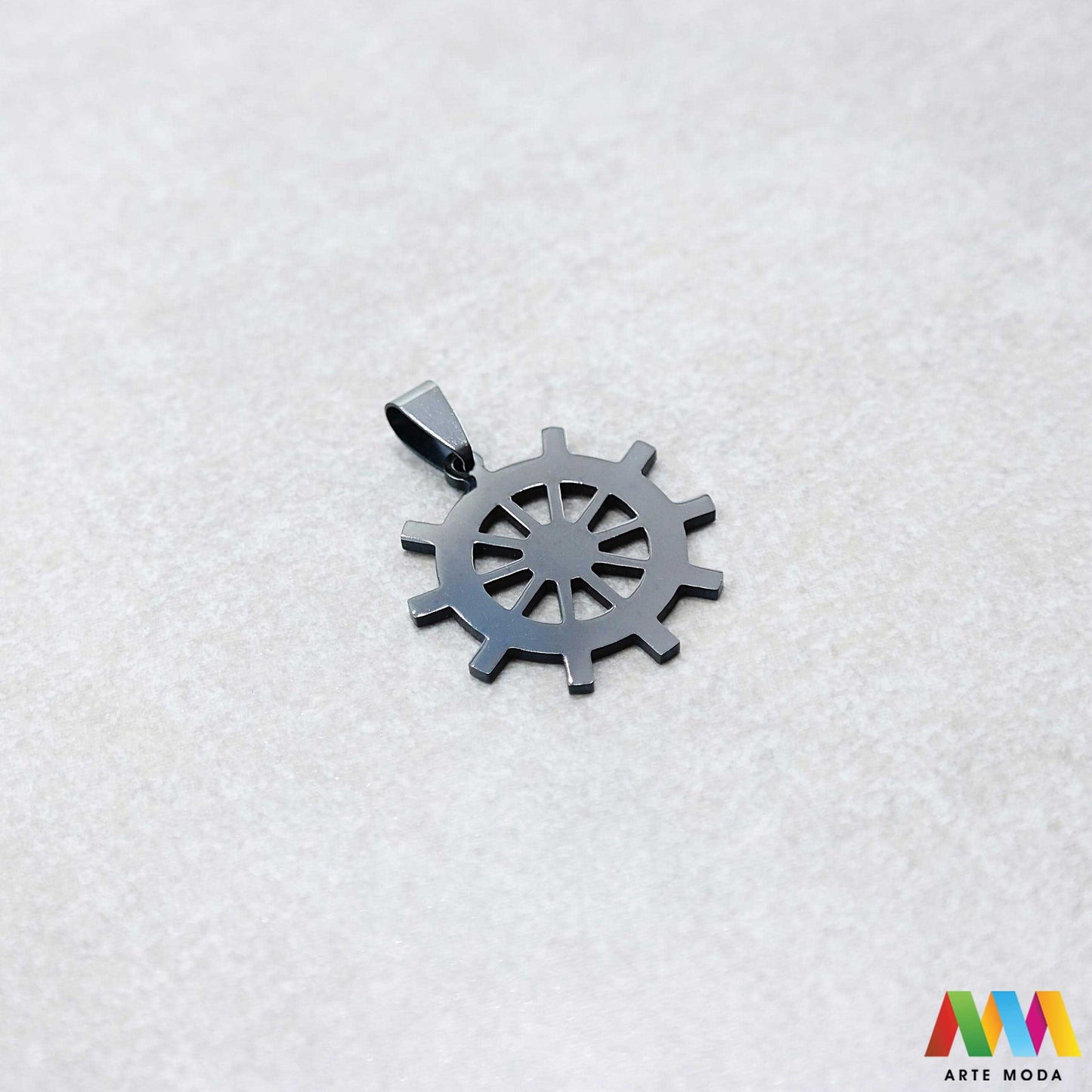 kormilo privjesak s jednom rupom jedna rupa privjesak od čelika repromaterijal čelični ogrlice ogrlica narukvica narukvice nanožnica nehrđajući Privjesci izrađeni od nehrđajućeg čelika 316L koji služe za izradu nakita poput narukvica ili ogrlica najčešće se koriste za nizanje ili uz pomoć alkice se stavljaju na sajlu gumu flaks i ostale materijale