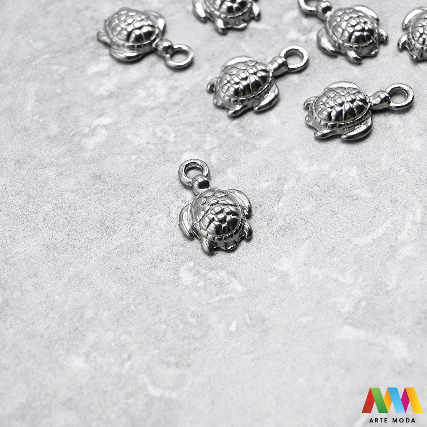 Morska kornjača privjesak jedna rupa od repromaterijal ogrlica narukvica nanožnica privjesci jednom rupom nehrđajućeg čelika za nakit nehrđajući čelik nakit pribor DIY ogrlice narukvice čelični inox elementi ručni rad 316L za graviranje imena Otkrijte našu kolekciju visokokvalitetnih privjesaka od nehrđajućeg čelika savršenih za izradu unikatnih ogrlica narukvica i drugih komada nakita Jednostavnog dizajna s jednom rupom ovi privjesci su idealni za graviranje i personalizaciju