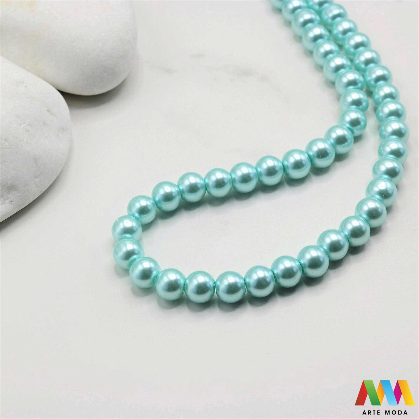 stakleni biseri niz staklo biser perle biserne zrna zrno perla staklene imitacija bisera sedefaste vjenčani nakit klasični DIY ogrlice bijeli u boji bisernim sjajem izrada nakita umjetni Za klasičnu eleganciju birajte staklene bisere imitacija bisera ima visok sedefasti sjaj i savršeno je glatka Idealni su za izradu vjenčanog nakita bezvremenskih ogrlica i narukvica raznim veličinama i bojama ovi biseri unose dašak luksuza u svaki uradi sam projekt Počnite nizati svoju eleganciju arte moda repromaterijal