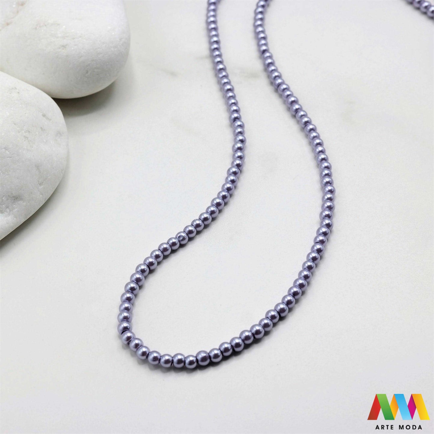 stakleni biseri niz staklo biser perle biserne zrna zrno perla staklene imitacija bisera sedefaste vjenčani nakit klasični DIY ogrlice bijeli u boji bisernim sjajem izrada nakita umjetni Za klasičnu eleganciju birajte staklene bisere imitacija bisera ima visok sedefasti sjaj i savršeno je glatka Idealni su za izradu vjenčanog nakita bezvremenskih ogrlica i narukvica raznim veličinama i bojama ovi biseri unose dašak luksuza u svaki uradi sam projekt Počnite nizati svoju eleganciju arte moda repromaterijal