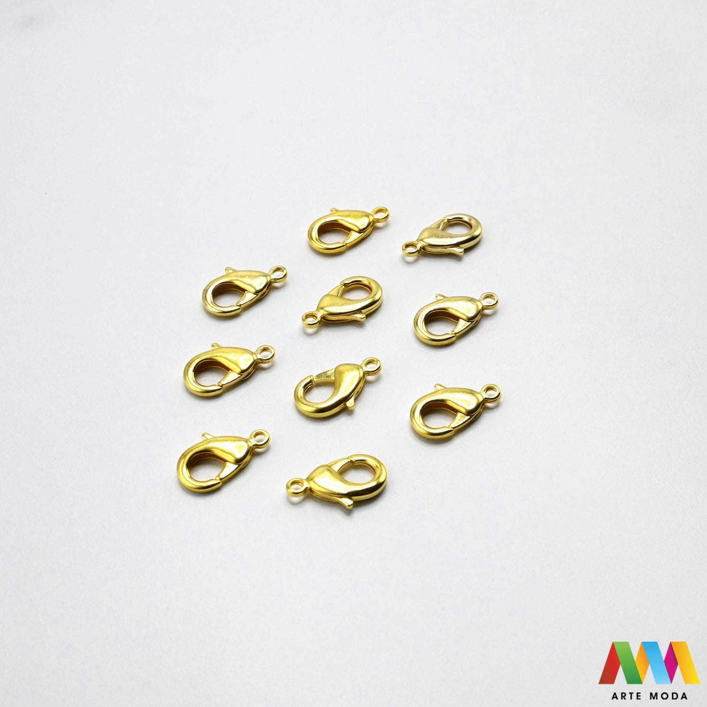 kopče metalne karabiner togl magnet kukice narukvice ogrlice zatvarači nakit DIY metalni pribor spajanje nakita srebrne zlatne karabin magnetne završne kopča narukvica ogrlica Osigurajte svoj nakit Metalne kopče su esencijalne za sigurno završavanje ogrlica i narukvica Birajte između karabin kopči pouzdanost magnetnih kopči lakoća i togl kopči stil Kvalitetni zatvarači u raznim bojama temelj svakog uradi sam nakit projekta arte moda repromaterijal