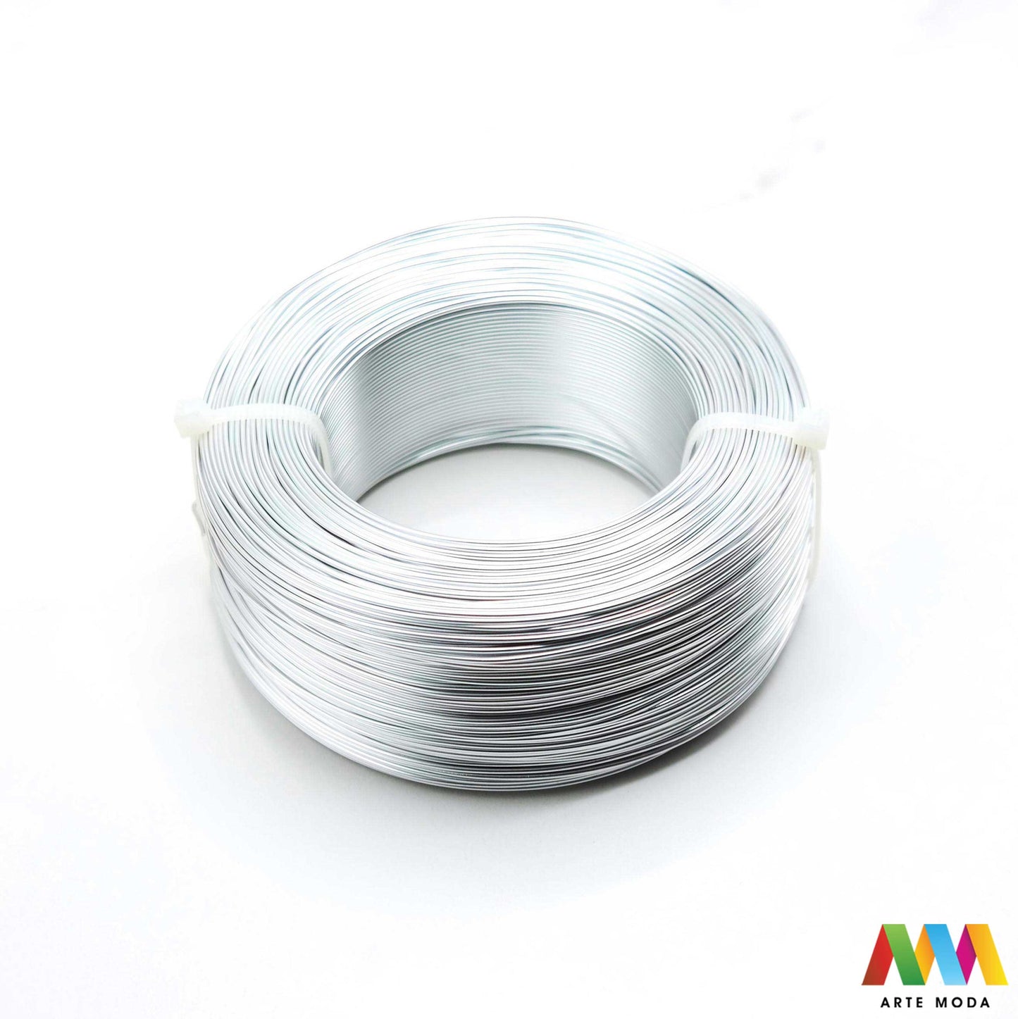 aluminij aluminijske žice aluminijska žica za perle nakit nizanje modeliranje izradu mekana savitljiva anodizirana ručni rad DIY tanka debela skulpture okvira Otkrijte svestranost i lakoću rada s našom kvalitetnom aluminijskom žicom Idealna za nizanje perlica modeliranje oblika i izradu unikatnog nakita Dostupna u različitim debljinama i bojama naša mekana i savitljiva aluminijska žica savršena je za početnike i iskusne majstore u izradi nakita arte moda repromaterijal