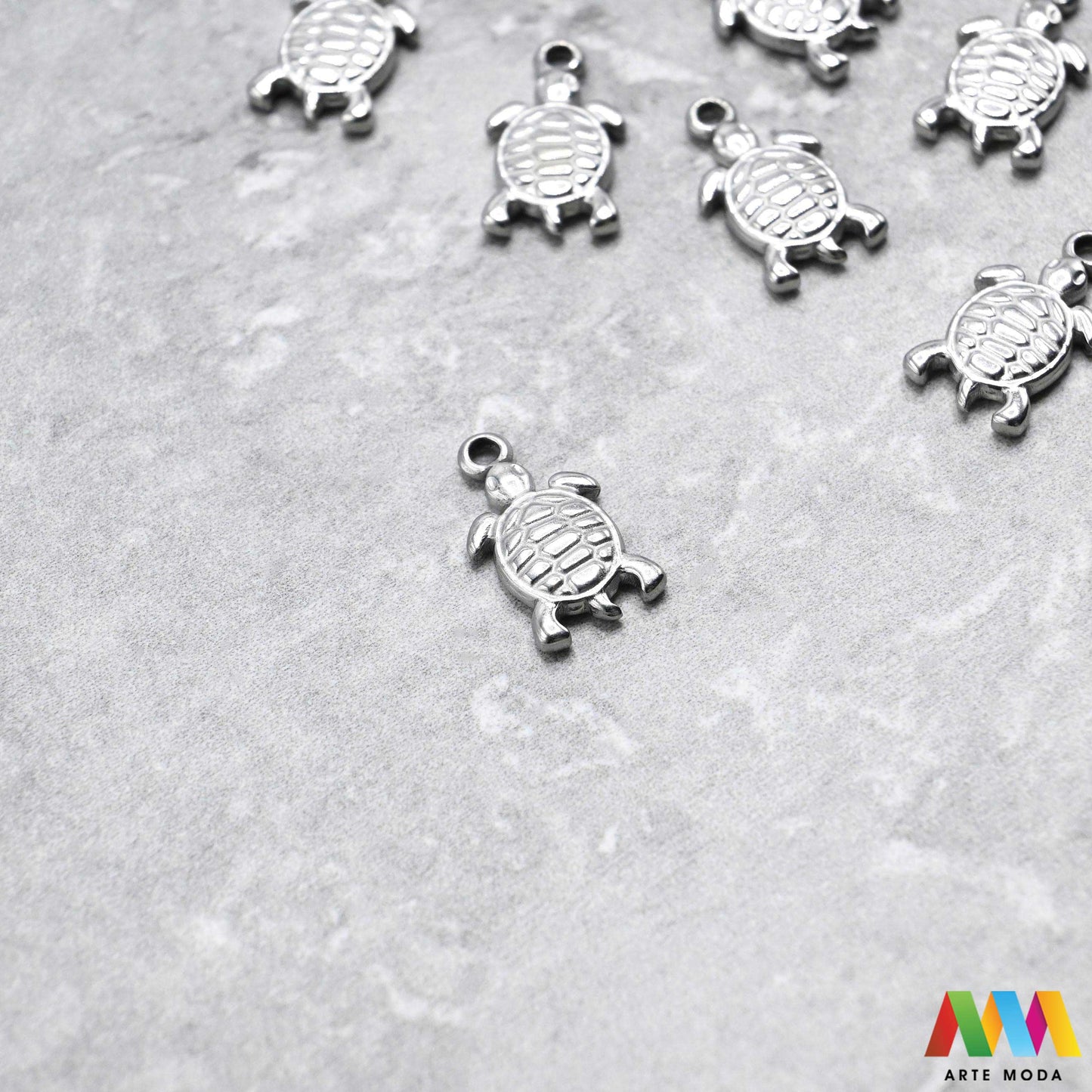 Morska kornjača privjesak jedna rupa od repromaterijal ogrlica narukvica nanožnica privjesci jednom rupom nehrđajućeg čelika za nakit nehrđajući čelik nakit pribor DIY ogrlice narukvice čelični inox elementi ručni rad 316L za graviranje imena Otkrijte našu kolekciju visokokvalitetnih privjesaka od nehrđajućeg čelika savršenih za izradu unikatnih ogrlica narukvica i drugih komada nakita Jednostavnog dizajna s jednom rupom ovi privjesci su idealni za graviranje i personalizaciju