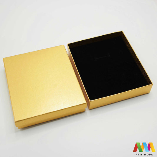 ukrasne kartonske kutije za nakit papir spužva ambalaža ogrlice narukvice nanožnice naušnice prsten kutija ukrasna kutijica kartonska karton ukrasne kartonske kutije za nakit u raznim bojama izrađene od papira i spužve koriste se kao ambalaža za ogrlice narukvice nanožnice naušnice i prstenove arte moda