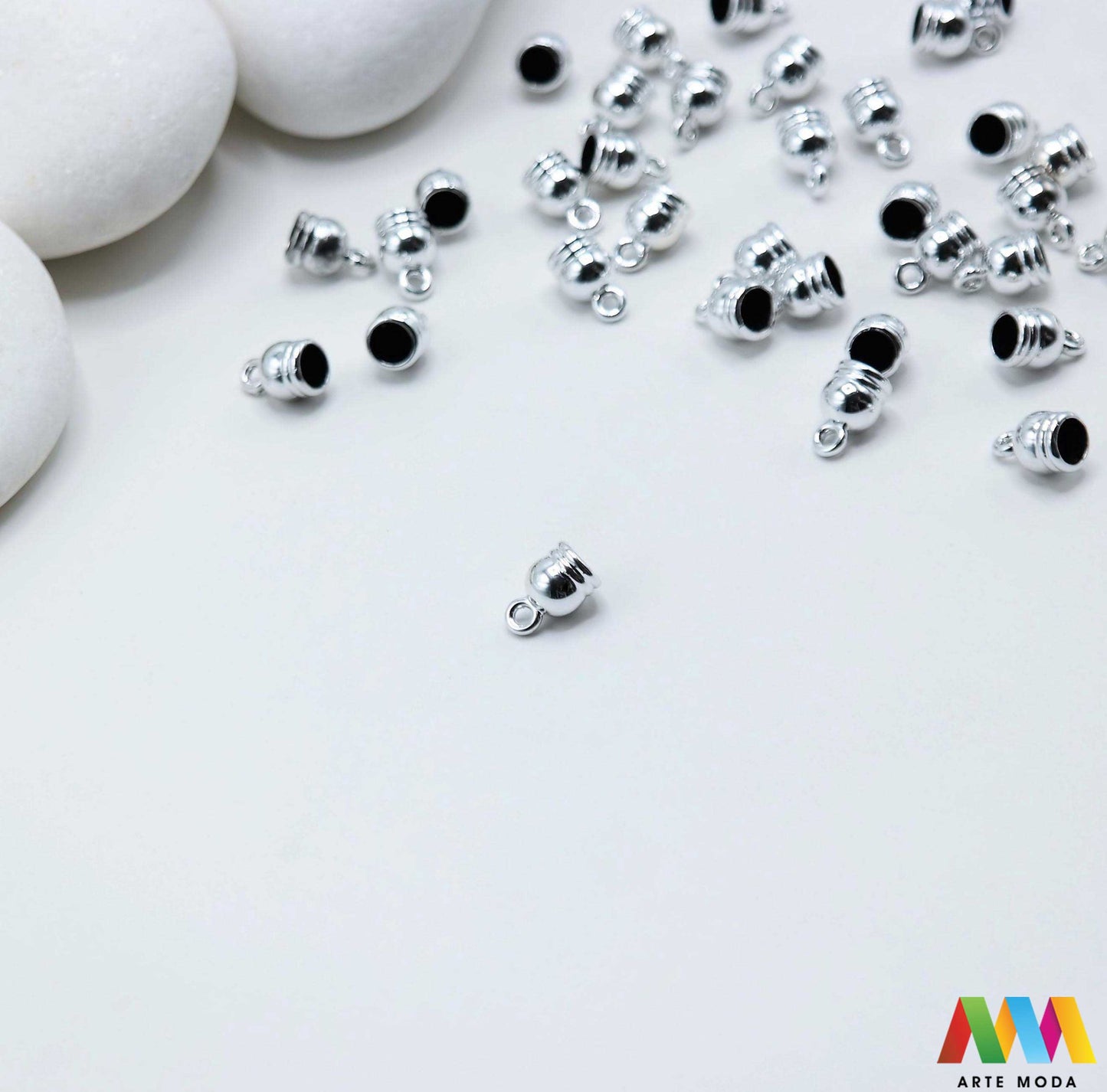 plastične plastična kapice kapica koji se koriste koristi za ukrašavanje nizanje nižu se modnih dodataka modni dodatak i izradu nakita plastičan narukvica ogrlica nanožnica prstena prsten od plastike naušnice naušnica