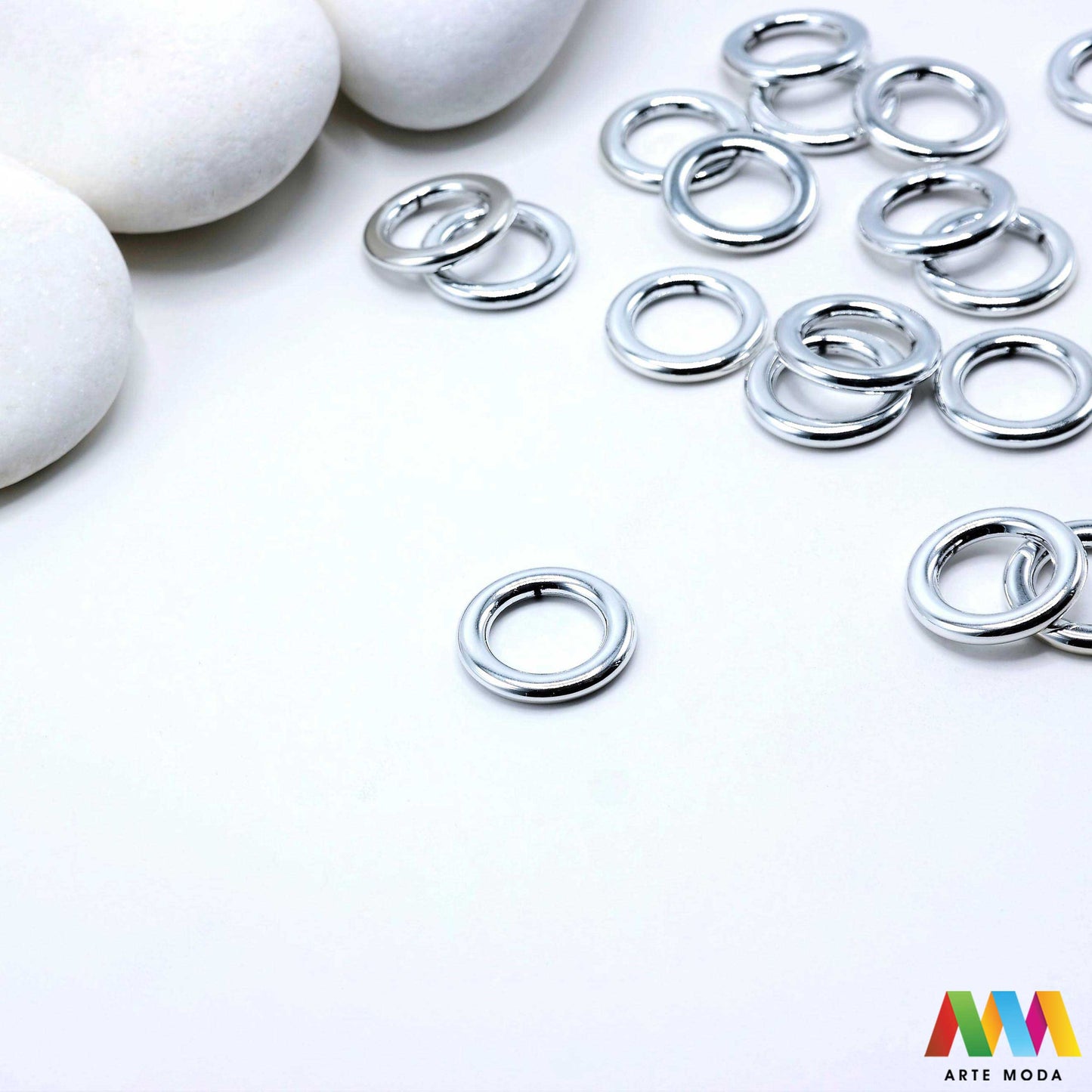 plastični plastičan elementi element koji se koriste koristi za ukrašavanje nizanje nižu se modnih dodataka modni dodatak i izradu nakita plastičan narukvica ogrlica nanožnica prstena prsten od plastike naušnice naušnica