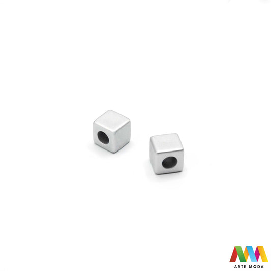 plastični elementi plastične za izradu nakita modni dodatak valjak kocka okrugle nepravilne šareno DIY lagane akrilne različiti oblici ukrasni privjesci perle ručni rad dekoracije šareni hobby materijal guma lagani trake narukvica ogrlica kaučuk ukrasne plastične elemente šareni Lagani otporni na vodu i idealni za kaučuk gumene narukvice raznim oblicima kocke valjci okrugli za dinamičan izgled dječji nakit ljetne narukvice festivalske dodatke eksploziju boja zabave u svoje kreacije arte moda repromaterijal