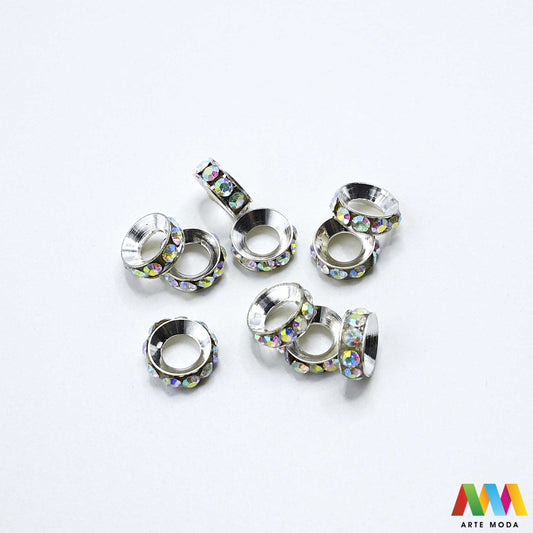 razdjelnik umetak spacer metalne izrada nakita DIY nakit distanceri metalni pribor separatori srebrne zlatne šajbice metalni za perle razmaknice komponente metal Mali ali ključni za profesionalan nakit Metalni umetci razdjelnici spacer perle služe za stvaranje razmaka i dodavanje sjaja perlama Sprječavaju trenje i ističu poludrago kamenje Neophodan element za izradu narukvica i ogrlica koje izgledaju bogatije i elegantnije arte moda repromaterijal