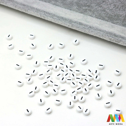 slova brojevi plastične nizanje imenom narukvice prijateljstva dječji nakit personalizirani kockaste perle okrugle abeceda DIY ručni rad izrada mix mješana Stvorite personalizirani nakit s našim plastičnim slovima i brojevima Perle u obliku kocki i krugova idealne su za izradu narukvica s imenom i porukama Lagane su šarene i savršene za dječji nakit i narukvice prijateljstva Lako nizanje za maksimalnu uradi sam zabavu arte moda repromaterijal