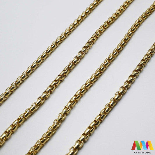 aluminijski lanac torbe ruksak nakit lagani izrada aluminij DIY materijal remen ogrlice narukvice karike ručke pribor komponente ukrasni repromaterijal Želite lagan i trendi materijal Aluminijski lanci savršeni su za vaše projekte Idealni su za izradu laganih remena za torbe ili statement nakita ogrlice narukvice Lakši su od klasičnih metala ne opterećuju i dolaze u raznim bojama i debljinama Lako ih je rezati i oblikovati laganu eleganciju za svoj uradi sam nakit i modne dodatke arte moda repromaterijal