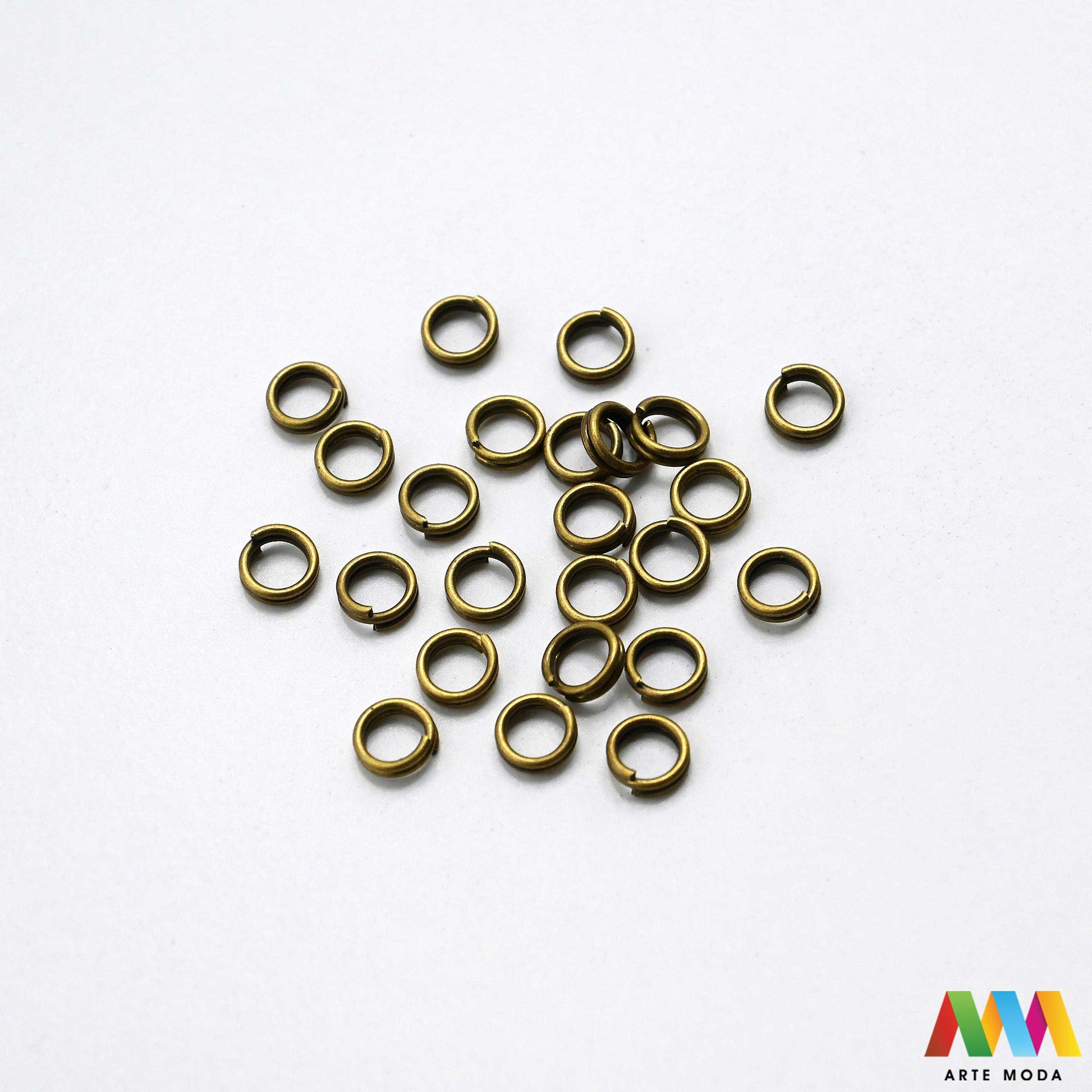 alkice spojnice karike jump rings spojni prstenovi metalni kolutovi DIY pribor repromaterijal srebrne zlatne izrada nakita spajanje perli metalne za nakit otvorene zatvorene izradu materijal prsten elementi narukvice ogrlice Osigurajte čvrstinu nakitu Metalne alkice su neizostavne spojnice spajanje kopči privjesaka lanaca Birajte između prstenova u raznim veličinama bojama bronca složenost vašeg uradi sam projekta kvalitetne alkice pružit profesionalan siguran završetak kreaciji arte moda repromaterijal