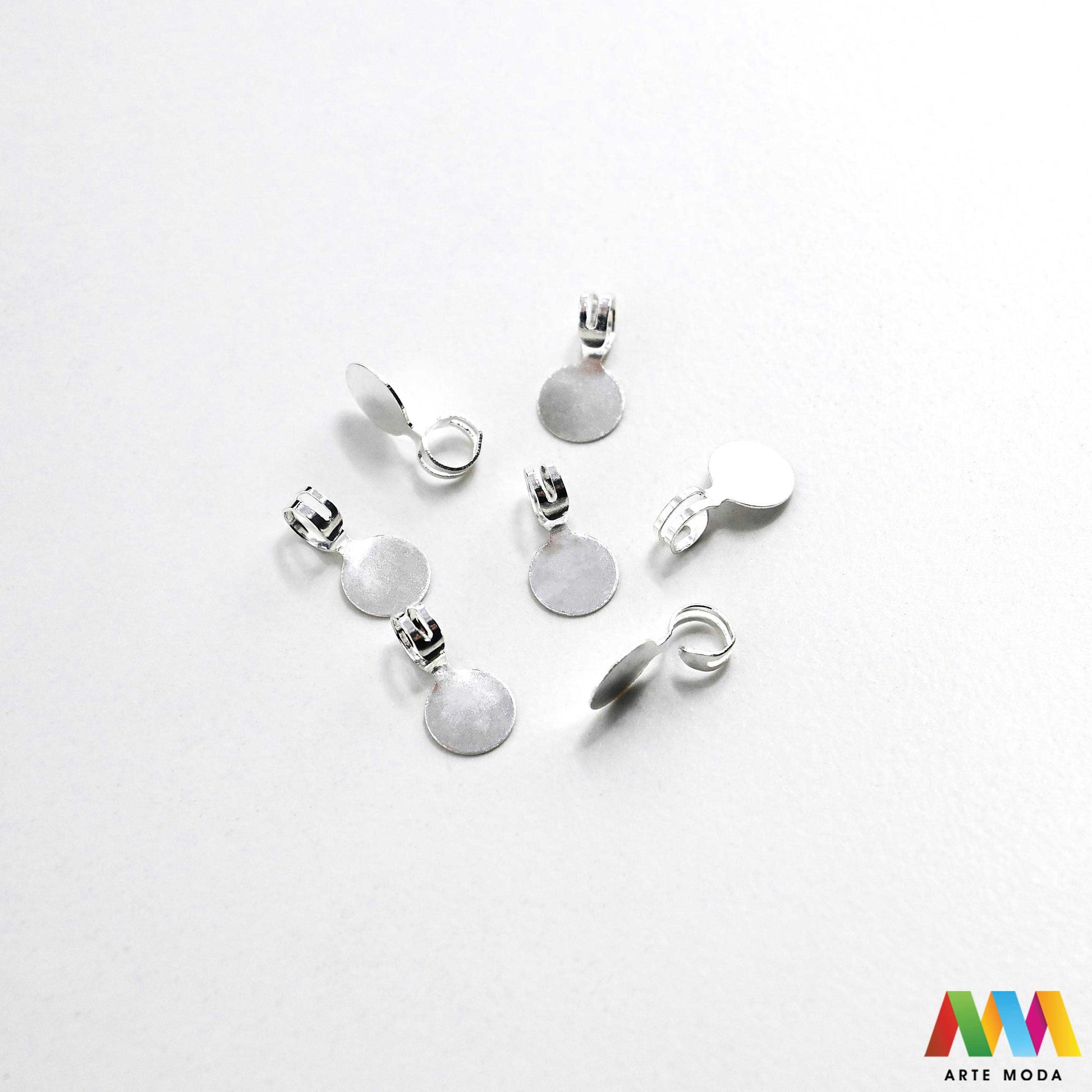 držači bailovi stiskači kvačice za privjeske spojnice vješalice nakit držač kamen metalni elementi DIY pribor srebrni zlatni montaža privjeska kristale poludrago vješanje privjesaka repromaterijali Pretvorite perle kamenje privjeske esencijalni vješanje vaših kreacija na lančiće konce Omogućuju profesionalan izgled sigurno nošenje poludragog kamenja kristala različitih stilova glatki gravirani filigranski boja srebro zlato bronca osigurajte čvrst elegantan spoj svom uradi sam nakitu arte moda repromaterijal