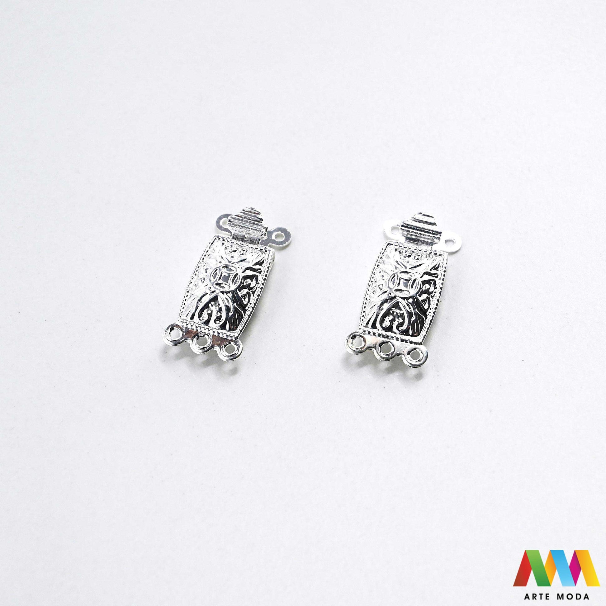 ukrasna kopča starinski nakit togl zatvarač DIY vintage romantični ukrasne kopče motivima OT dekorativni zatvarači metalni pribor statement završeci ogrlica luksuzni zlatne srebrne narukvica ukrasima luksuzne Mornarska detalje kolekcija ukrasnih metalnih kopči motive srca leptira kormila filigrana portreta dekorativni zatvarači pretvaraju svaku ogrlicu unikatni komad nakita vintage šarm mornarsku svježinu tematski zatvarači osigurat uradi sam projekt zapažen stilski besprijekoran arte moda repromaterijal