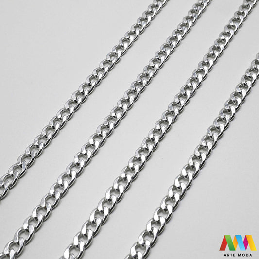 aluminijski lanac torbe ruksak nakit lagani izrada aluminij DIY materijal remen ogrlice narukvice karike ručke pribor komponente ukrasni repromaterijal Želite lagan i trendi materijal Aluminijski lanci savršeni su za vaše projekte Idealni su za izradu laganih remena za torbe ili statement nakita ogrlice narukvice Lakši su od klasičnih metala ne opterećuju i dolaze u raznim bojama i debljinama Lako ih je rezati i oblikovati laganu eleganciju za svoj uradi sam nakit i modne dodatke arte moda repromaterijal