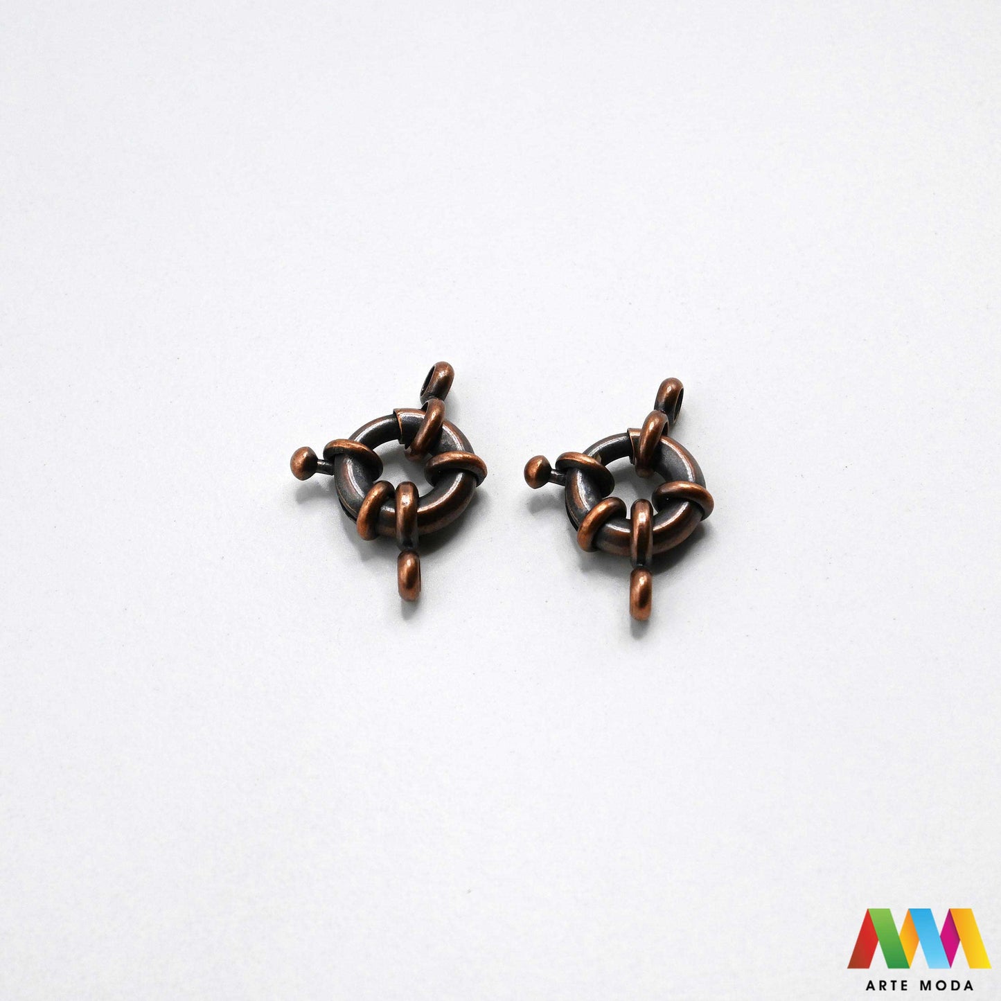 ukrasna kopča starinski nakit togl zatvarač DIY vintage romantični ukrasne kopče motivima OT dekorativni zatvarači metalni pribor statement završeci ogrlica luksuzni zlatne srebrne narukvica ukrasima luksuzne Mornarska detalje kolekcija ukrasnih metalnih kopči motive srca leptira kormila filigrana portreta dekorativni zatvarači pretvaraju svaku ogrlicu unikatni komad nakita vintage šarm mornarsku svježinu tematski zatvarači osigurat uradi sam projekt zapažen stilski besprijekoran arte moda repromaterijal