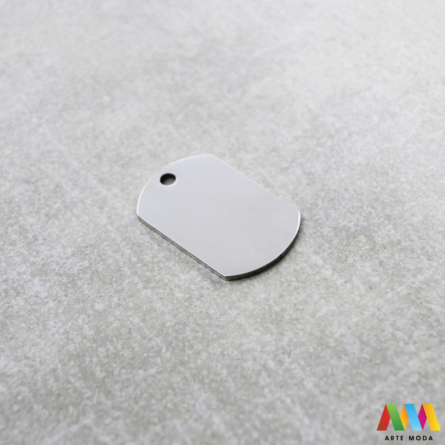 privjesak čelik čelični ogrlica narukvica nehrđajući nanožnica gravura za gravuru privjesci pločice kirurški graviranje personalizacija dog tag vojne pločice nakit prazna metalni trajni unikatne personalizirane komade nakita našim kvalitetnim pločicama nehrđajućeg čelika Ne hrđaju ne tamne trajnost uspomena izdržljivi savršeni za lasersko graviranje imena datuma poruka logotipa čineći ih idealnim za izradu osobnih poklona jedinstvenog nakita Odaberite oblik utisnite svoj dizajn arte moda repromaterijal