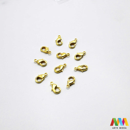 kopče metalne karabiner togl magnet kukice narukvice ogrlice zatvarači nakit DIY metalni pribor spajanje nakita srebrne zlatne karabin magnetne završne kopča narukvica ogrlica Osigurajte svoj nakit Metalne kopče su esencijalne za sigurno završavanje ogrlica i narukvica Birajte između karabin kopči pouzdanost magnetnih kopči lakoća i togl kopči stil Kvalitetni zatvarači u raznim bojama temelj svakog uradi sam nakit projekta arte moda repromaterijal