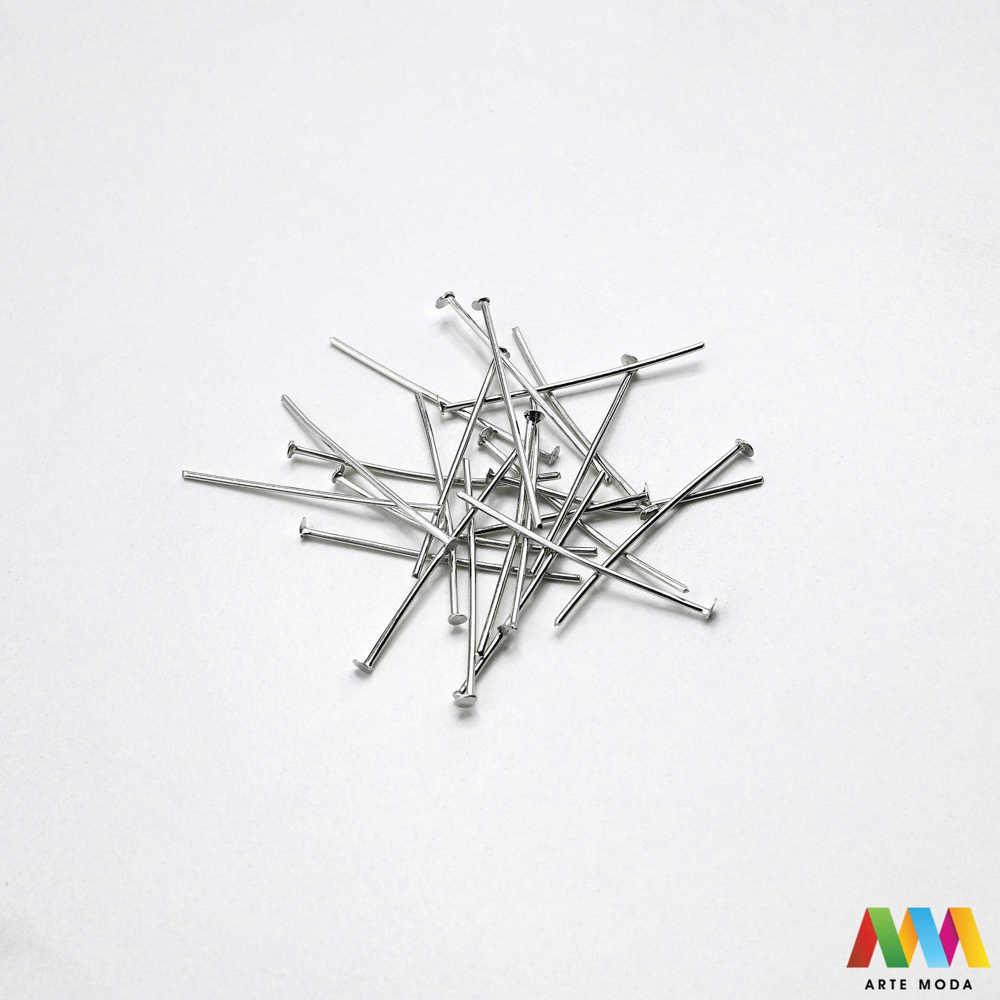 igle pinovi headpins eyepins omčicom glavicom elementi DIY pribor srebrni zlatni za izradu nakita pribor Pretvorite perle u nakit s lakoćom Metalni čavlići su osnovni alat za izradu naušnica privjesaka nizova perli Bilo da trebate igle s ravnom glavom za završetak ili igle s omčicom za daljnje spajanje naša ponuda osigurava kvalitetu i savitljivost potrebnu za profesionalne rezultate Izaberite idealnu duljinu i boju za svoj uradi sam projekt i osigurajte čvrstinu svojim kreacijama arte moda repromaterijal