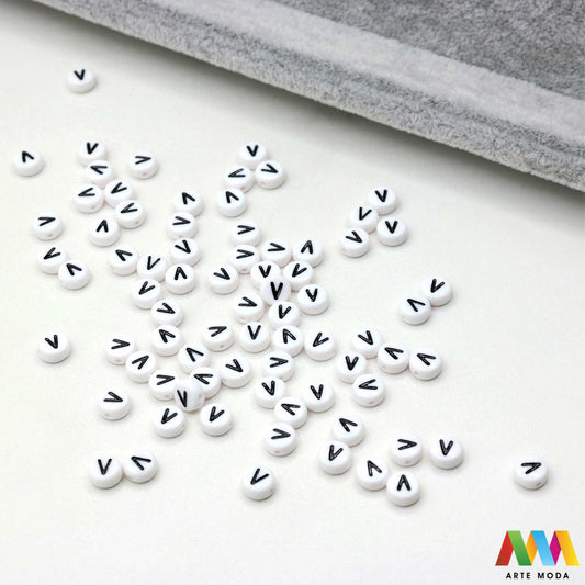 slova brojevi plastične nizanje imenom narukvice prijateljstva dječji nakit personalizirani kockaste perle okrugle abeceda DIY ručni rad izrada mix mješana Stvorite personalizirani nakit s našim plastičnim slovima i brojevima Perle u obliku kocki i krugova idealne su za izradu narukvica s imenom i porukama Lagane su šarene i savršene za dječji nakit i narukvice prijateljstva Lako nizanje za maksimalnu uradi sam zabavu arte moda repromaterijal