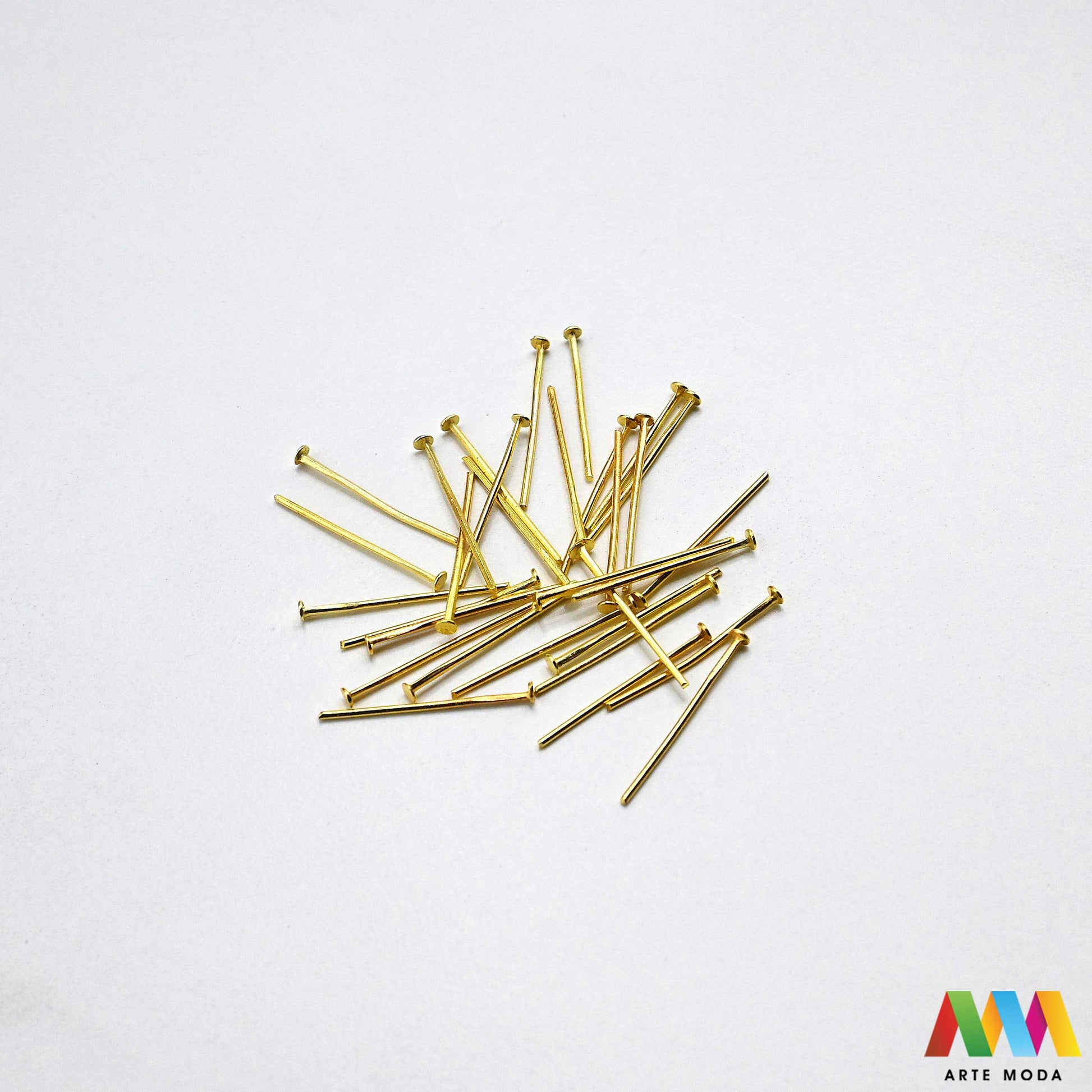 igle pinovi headpins eyepins omčicom glavicom elementi DIY pribor srebrni zlatni za izradu nakita pribor Pretvorite perle u nakit s lakoćom Metalni čavlići su osnovni alat za izradu naušnica privjesaka nizova perli Bilo da trebate igle s ravnom glavom za završetak ili igle s omčicom za daljnje spajanje naša ponuda osigurava kvalitetu i savitljivost potrebnu za profesionalne rezultate Izaberite idealnu duljinu i boju za svoj uradi sam projekt i osigurajte čvrstinu svojim kreacijama arte moda repromaterijal