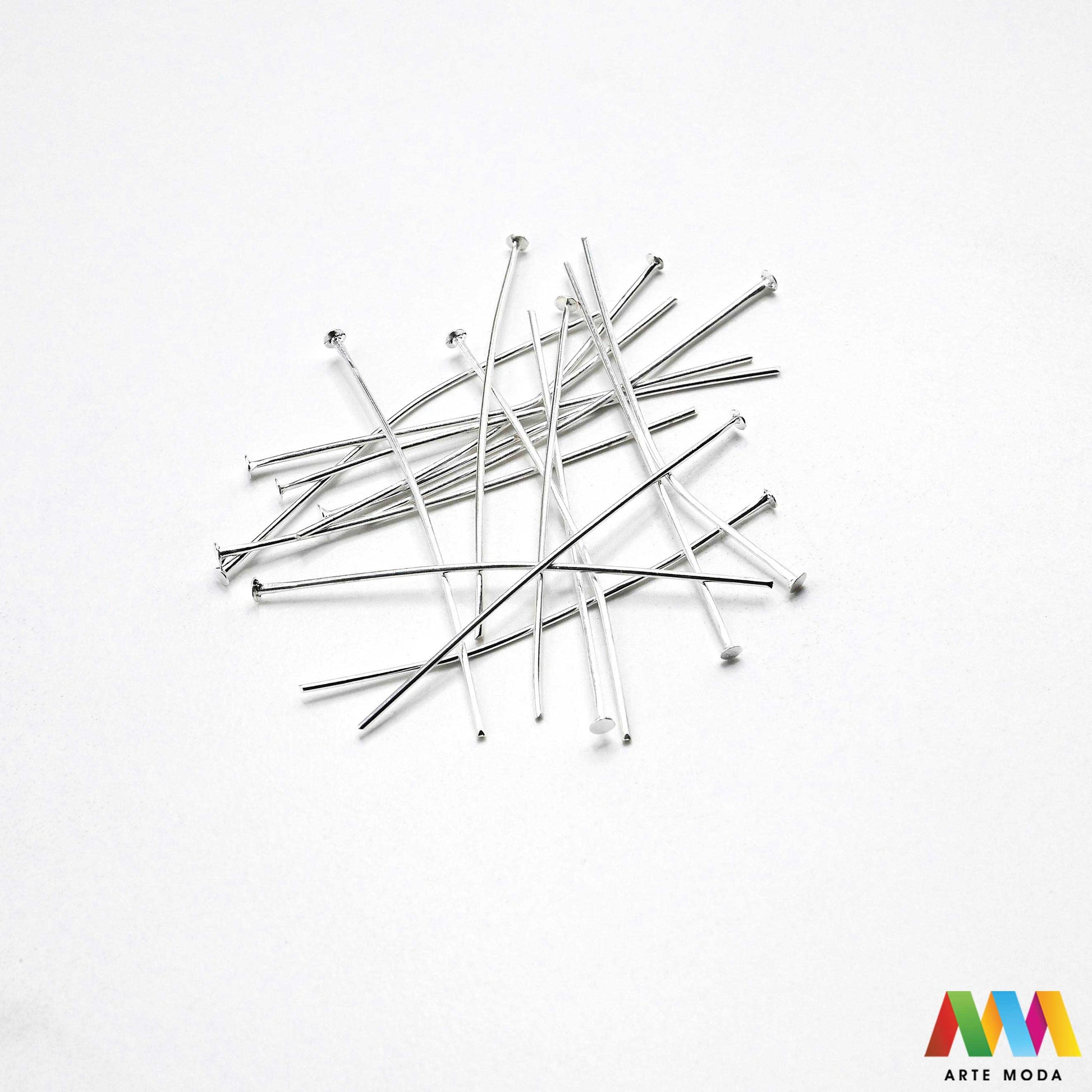 igle pinovi headpins eyepins omčicom glavicom elementi DIY pribor srebrni zlatni za izradu nakita pribor Pretvorite perle u nakit s lakoćom Metalni čavlići su osnovni alat za izradu naušnica privjesaka nizova perli Bilo da trebate igle s ravnom glavom za završetak ili igle s omčicom za daljnje spajanje naša ponuda osigurava kvalitetu i savitljivost potrebnu za profesionalne rezultate Izaberite idealnu duljinu i boju za svoj uradi sam projekt i osigurajte čvrstinu svojim kreacijama arte moda repromaterijal