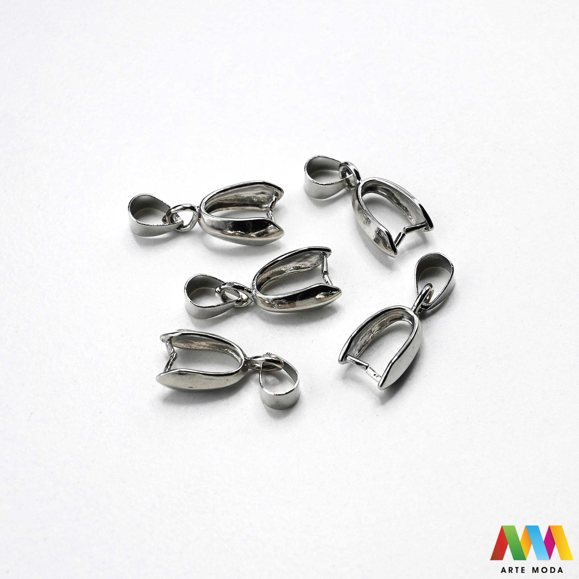 držači bailovi stiskači kvačice za privjeske spojnice vješalice nakit držač kamen metalni elementi DIY pribor srebrni zlatni montaža privjeska kristale poludrago vješanje privjesaka repromaterijali Pretvorite perle kamenje privjeske esencijalni vješanje vaših kreacija na lančiće konce Omogućuju profesionalan izgled sigurno nošenje poludragog kamenja kristala različitih stilova glatki gravirani filigranski boja srebro zlato bronca osigurajte čvrst elegantan spoj svom uradi sam nakitu arte moda repromaterijal