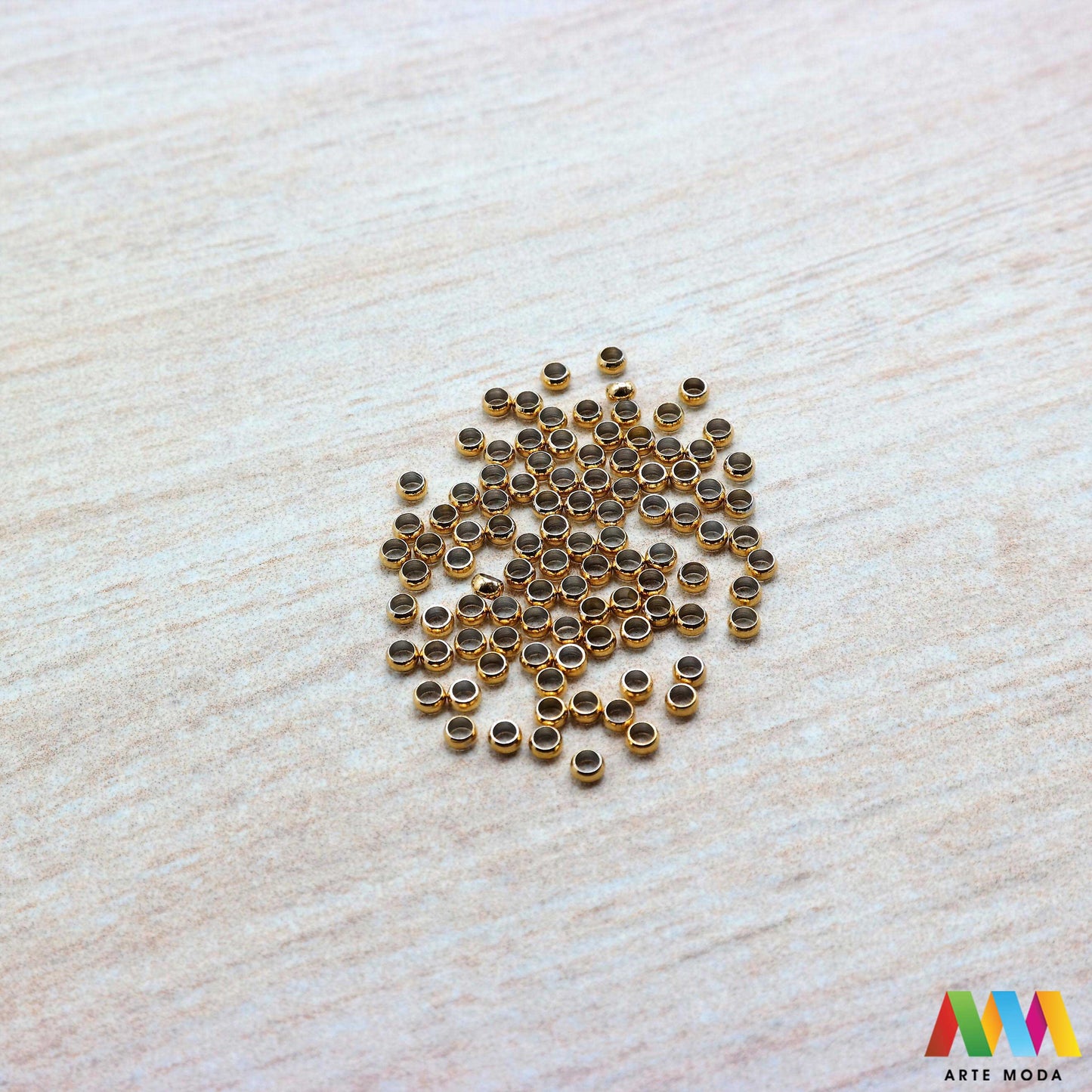 dijelovi inox nizanje pribor repromaterijal sigurni spojnice završeci čelični stoperi stop perle nehrđajući čelik kirurški komponente nakit izrada narukvice ogrlice DIY sigurnosne metalni stezne Osigurajte svoj nakit s stoperima od nehrđajućeg čelika Ovi mali ključni dijelovi fiksiraju perle i privjeske sprječavajući pomicanje Izrađeni od kirurškog čelika ne hrđaju i jamče trajnost vaše narukvice ili ogrlice Jednostavno ih stisnite kliještima i uživajte u stabilnoj kreaciji arte moda repromaterijal