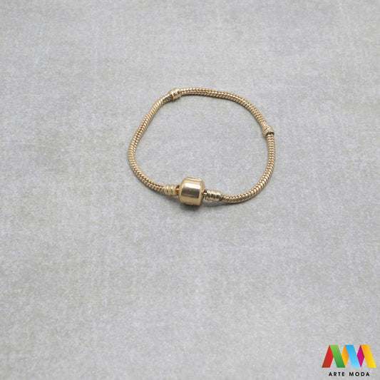 baza za narukvicu podloga osnova DIY izrada pribor nakit ručni rad personalizirana kopča lanac alkica produžetak čelik metal rayon privjesak baze alkicom gotove dodavanje pandora Stvorite narukvicu u samo jednom koraku ponuda baza za narukvice savršenu osnovu za stvaranje jedinstvenih komada nakita dodati privjeske nanizati perle jednostavno personalizirati narukvicu kod nas ćete pronaći baze od različitih materijala i u raznim stilovima kreirajte nakit koji odražava vašu osobnost arte moda repromaterijal