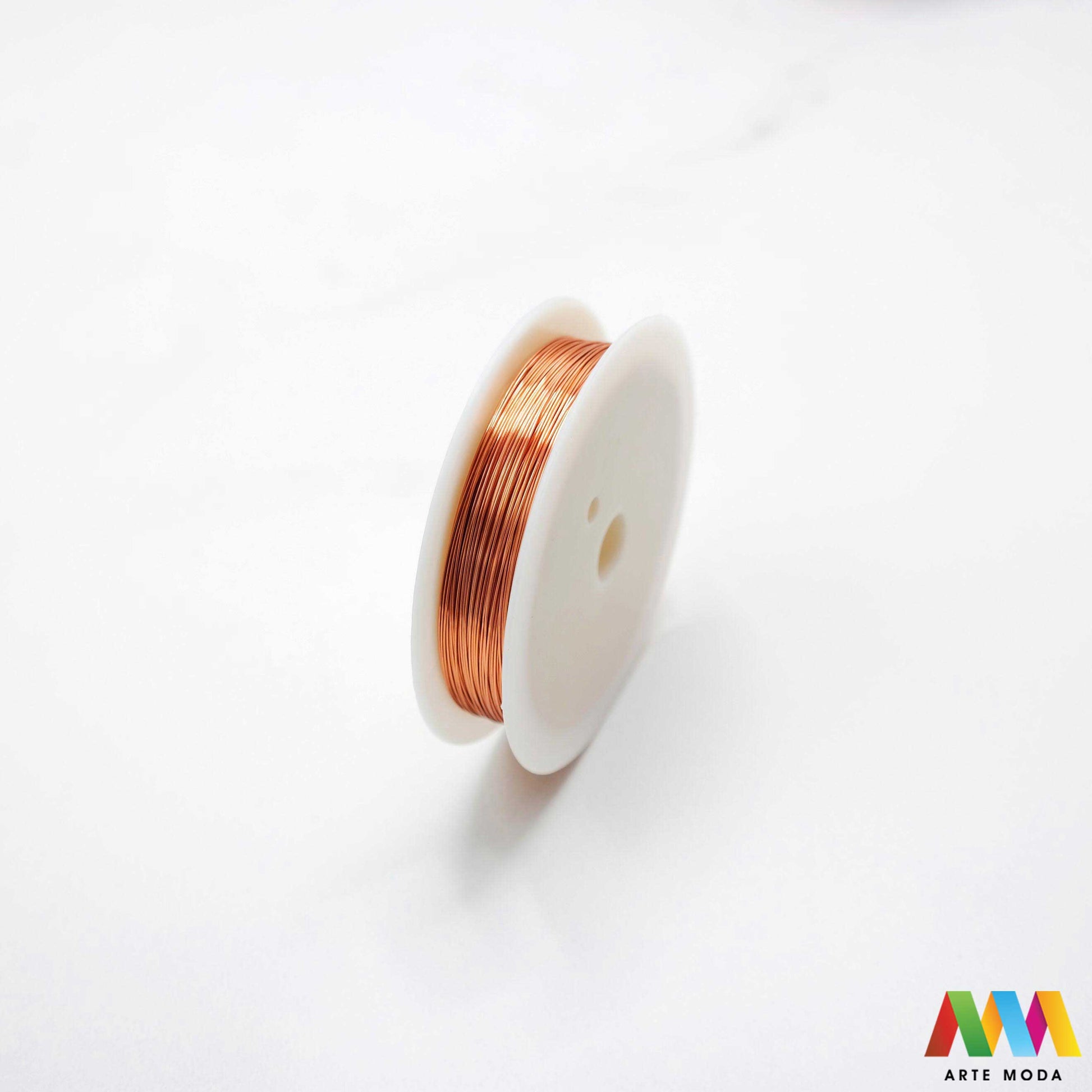 žica žice repromaterijal za nizanje sajla modeliranje bakar čelik memorijska savitljiva obojena nakit pribor DIY materijal wire wrapping perlanje perli bakrena čelična narukvice ogrlice Osnova kreacije ponuda žica za izradu nakita uključuje čvrste sajle savitljive žice za modeliranje praktičnu memorijsku žicu Birajte između različitih debljina boja srebro zlato bakar kako biste osigurali trajnost ljepotu svog uradi sam nakita perli izradu wire wrapping nakita kreativno oblikovanje arte moda repromaterijal