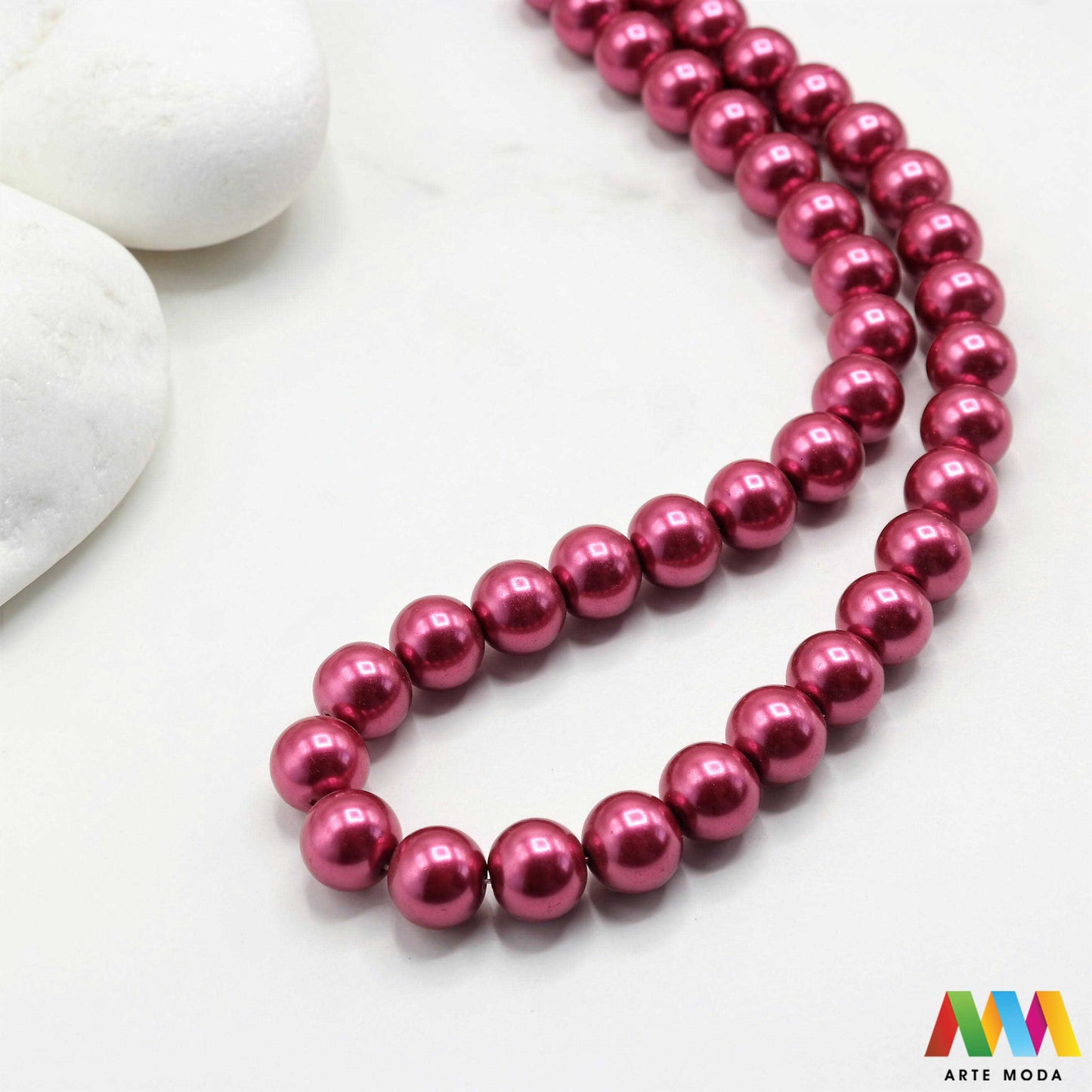 stakleni biseri niz staklo biser perle biserne zrna zrno perla staklene imitacija bisera sedefaste vjenčani nakit klasični DIY ogrlice bijeli u boji bisernim sjajem izrada nakita umjetni Za klasičnu eleganciju birajte staklene bisere imitacija bisera ima visok sedefasti sjaj i savršeno je glatka Idealni su za izradu vjenčanog nakita bezvremenskih ogrlica i narukvica raznim veličinama i bojama ovi biseri unose dašak luksuza u svaki uradi sam projekt Počnite nizati svoju eleganciju arte moda repromaterijal