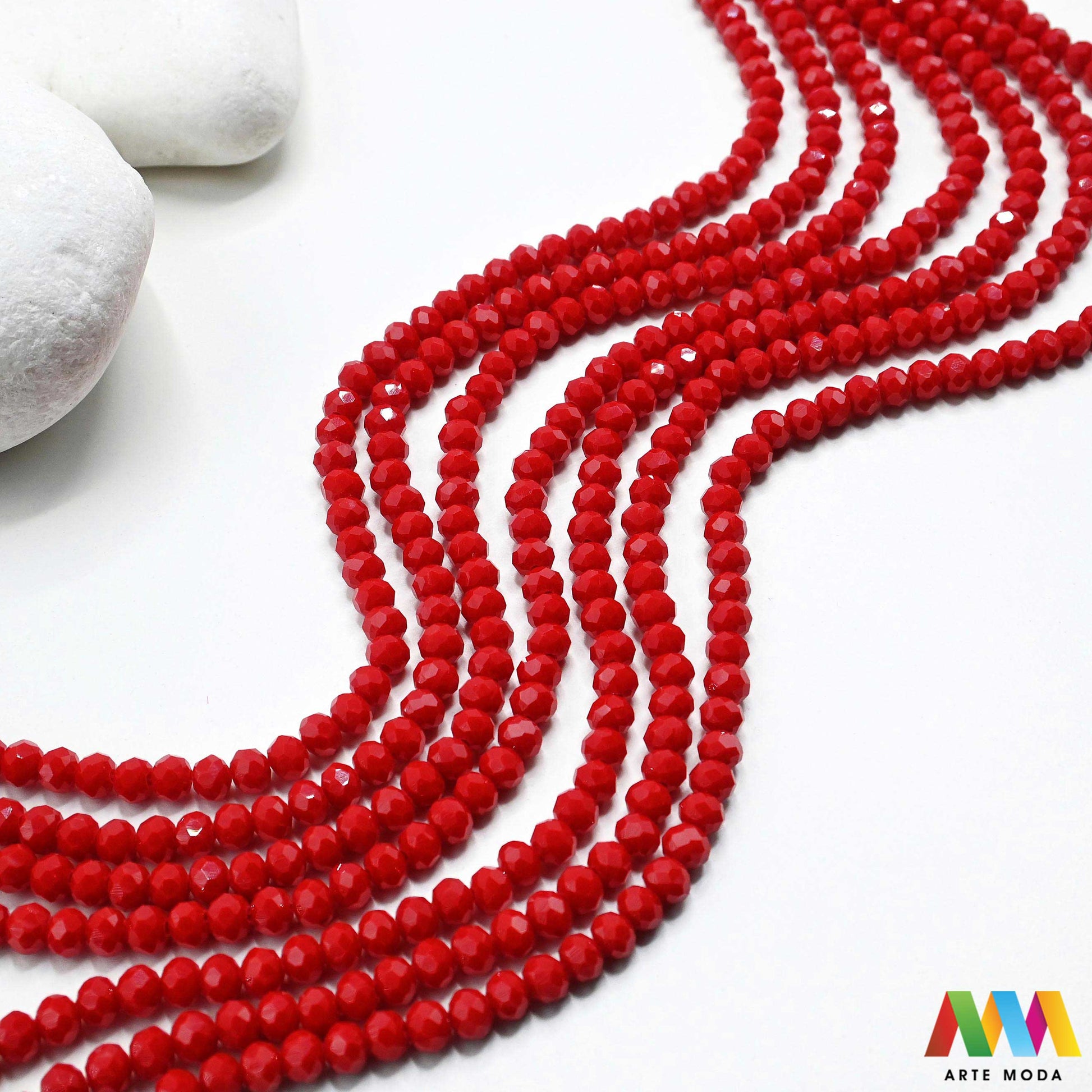 niz staklo zrna staklene vjenčani nakit ogrlice izrada nakita češki kristal bohemijsko brušeno fasetirano ovalno perle kristalne DIY nakit blještavo kvalitetne fasetirane rondelle fire polished bicone visokog sjaja Češki kristal staklene perle svjetske klase izuzetnom sjaju preciznim fasetama i bogatoj paleti boja oponašaju pravi kristal Idealne za izradu blistavog elegantnog nakita za svečane prilike bicone ili fire polished perle i unesite luksuz u svoj uradi sam projekt arte moda repromaterijal