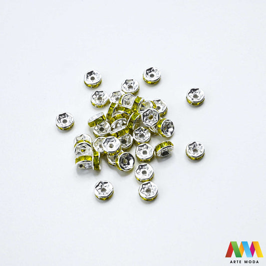 razdjelnik umetak spacer metalne izrada nakita DIY nakit distanceri metalni pribor separatori srebrne zlatne šajbice metalni za perle razmaknice komponente metal Mali ali ključni za profesionalan nakit Metalni umetci razdjelnici spacer perle služe za stvaranje razmaka i dodavanje sjaja perlama Sprječavaju trenje i ističu poludrago kamenje Neophodan element za izradu narukvica i ogrlica koje izgledaju bogatije i elegantnije arte moda repromaterijal