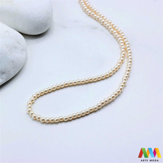 stakleni biseri niz staklo biser perle biserne zrna zrno perla staklene imitacija bisera sedefaste vjenčani nakit klasični DIY ogrlice bijeli u boji bisernim sjajem izrada nakita umjetni Za klasičnu eleganciju birajte staklene bisere imitacija bisera ima visok sedefasti sjaj i savršeno je glatka Idealni su za izradu vjenčanog nakita bezvremenskih ogrlica i narukvica raznim veličinama i bojama ovi biseri unose dašak luksuza u svaki uradi sam projekt Počnite nizati svoju eleganciju arte moda repromaterijal