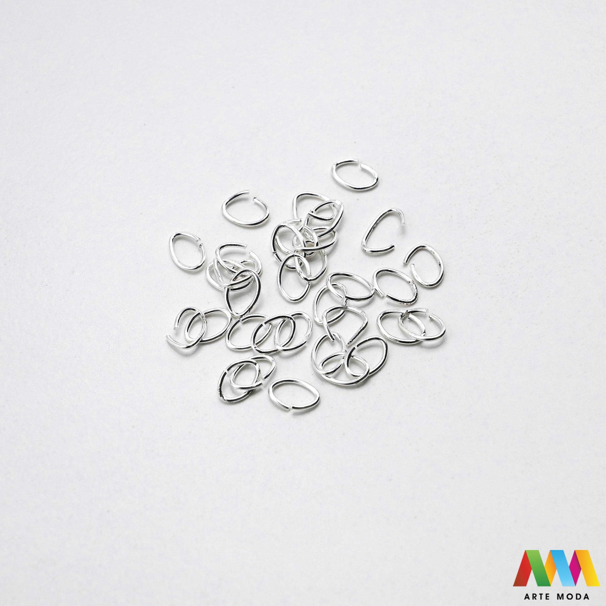alkice spojnice karike jump rings spojni prstenovi metalni kolutovi DIY pribor repromaterijal srebrne zlatne izrada nakita spajanje perli metalne za nakit otvorene zatvorene izradu materijal prsten elementi narukvice ogrlice Osigurajte čvrstinu nakitu Metalne alkice su neizostavne spojnice spajanje kopči privjesaka lanaca Birajte između prstenova u raznim veličinama bojama bronca složenost vašeg uradi sam projekta kvalitetne alkice pružit profesionalan siguran završetak kreaciji arte moda repromaterijal