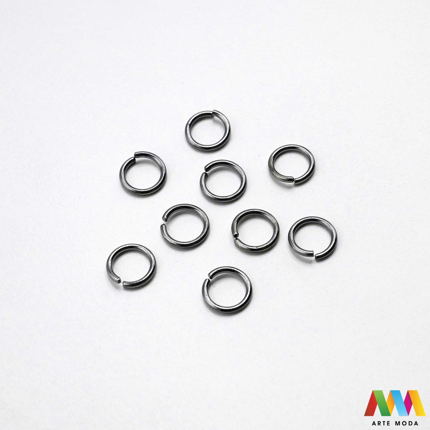 alkice spojnice karike jump rings spojni prstenovi metalni kolutovi DIY pribor repromaterijal srebrne zlatne izrada nakita spajanje perli metalne za nakit otvorene zatvorene izradu materijal prsten elementi narukvice ogrlice Osigurajte čvrstinu nakitu Metalne alkice su neizostavne spojnice spajanje kopči privjesaka lanaca Birajte između prstenova u raznim veličinama bojama bronca složenost vašeg uradi sam projekta kvalitetne alkice pružit profesionalan siguran završetak kreaciji arte moda repromaterijal