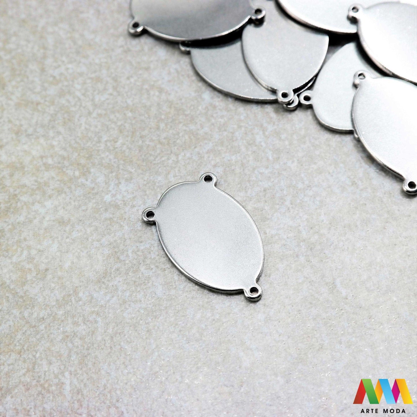 privjesak čelik čelični ogrlica narukvica nehrđajući nanožnica gravura za gravuru privjesci pločice kirurški graviranje personalizacija dog tag vojne pločice nakit prazna metalni trajni unikatne personalizirane komade nakita našim kvalitetnim pločicama nehrđajućeg čelika Ne hrđaju ne tamne trajnost uspomena izdržljivi savršeni za lasersko graviranje imena datuma poruka logotipa čineći ih idealnim za izradu osobnih poklona jedinstvenog nakita Odaberite oblik utisnite svoj dizajn arte moda repromaterijal